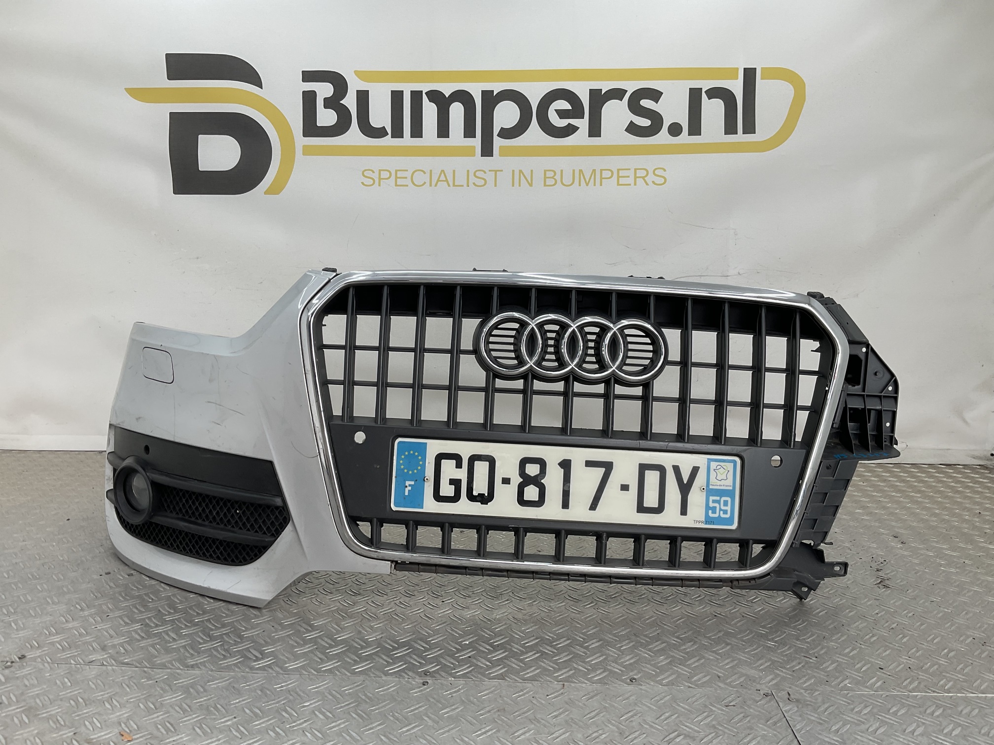 Bumper Audi Q3 8U 2000 8U0807438 Voorbumper H5-23227