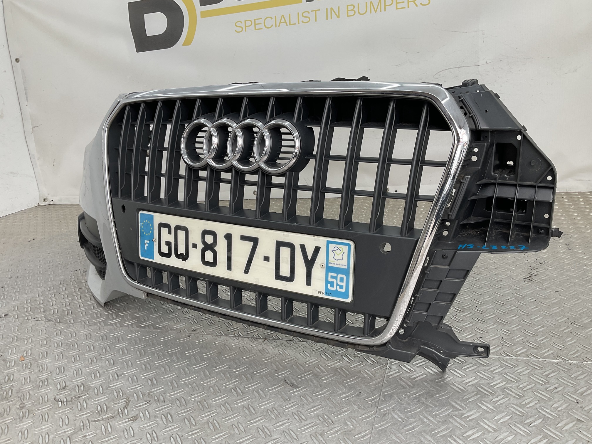 Bumper Audi Q3 8U 2000 8U0807438 Voorbumper H5-23227