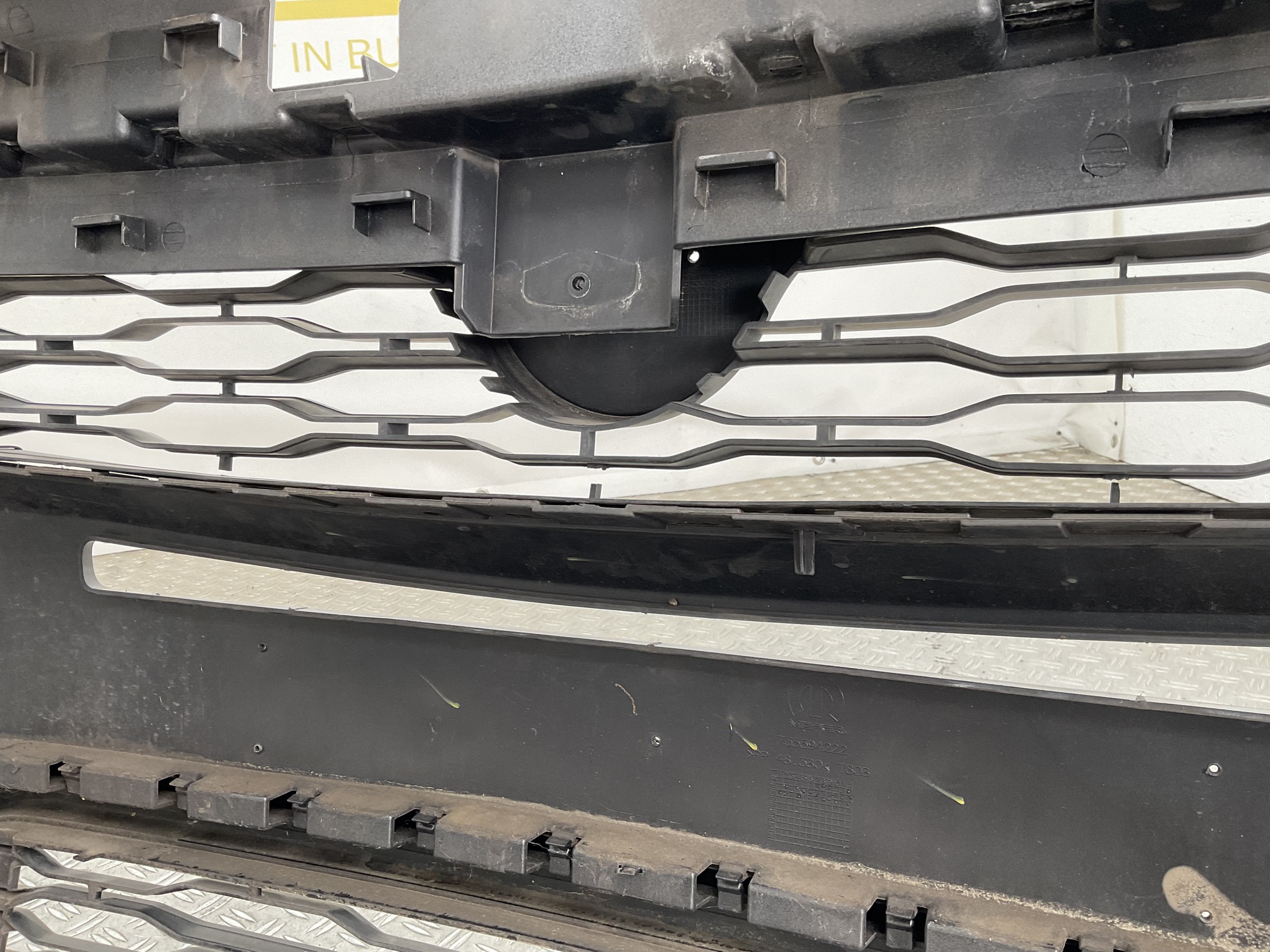 Bumper Fiat Doblo 2 II Facelift 14-22 735594222 Voorbumper B8-23228