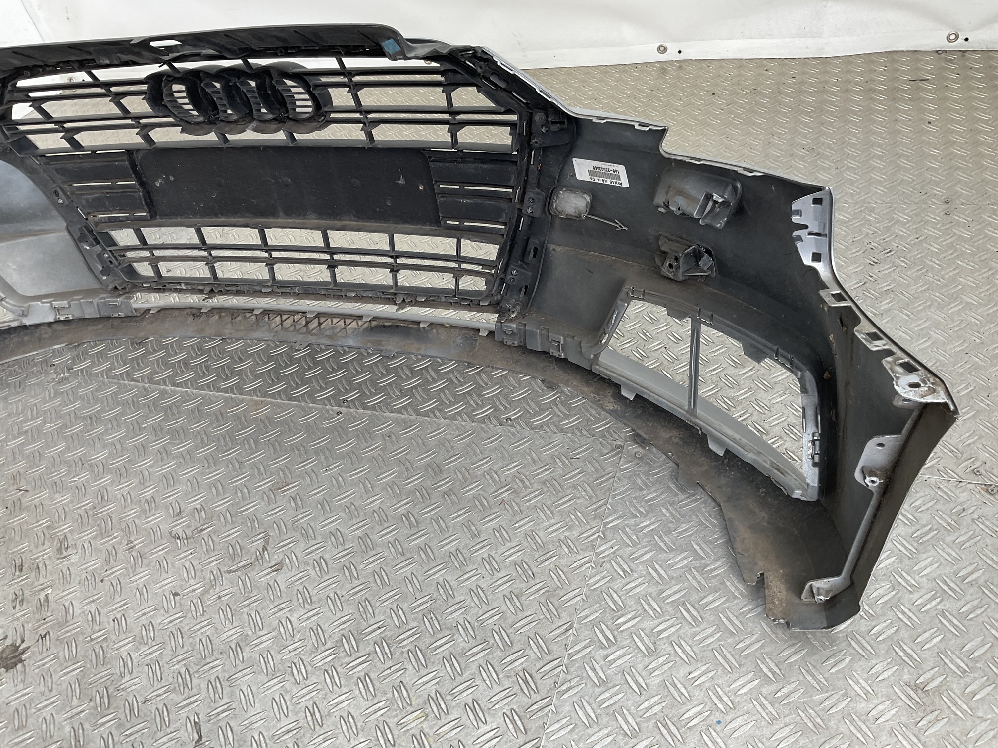 BUMPER AUDI A3 8V 2017-2021 8V3807437AF VOORBUMPER A3-23240