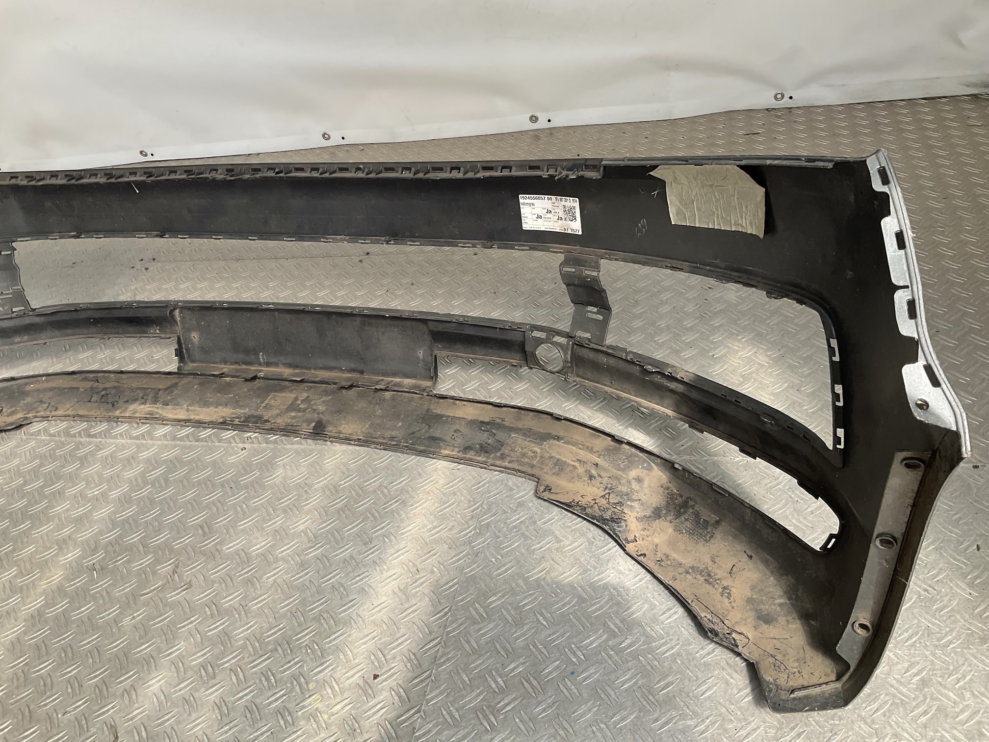 Bumper Volkswagen Transporter T6 SPORT 7E5807221D Voorbumper C10-23249