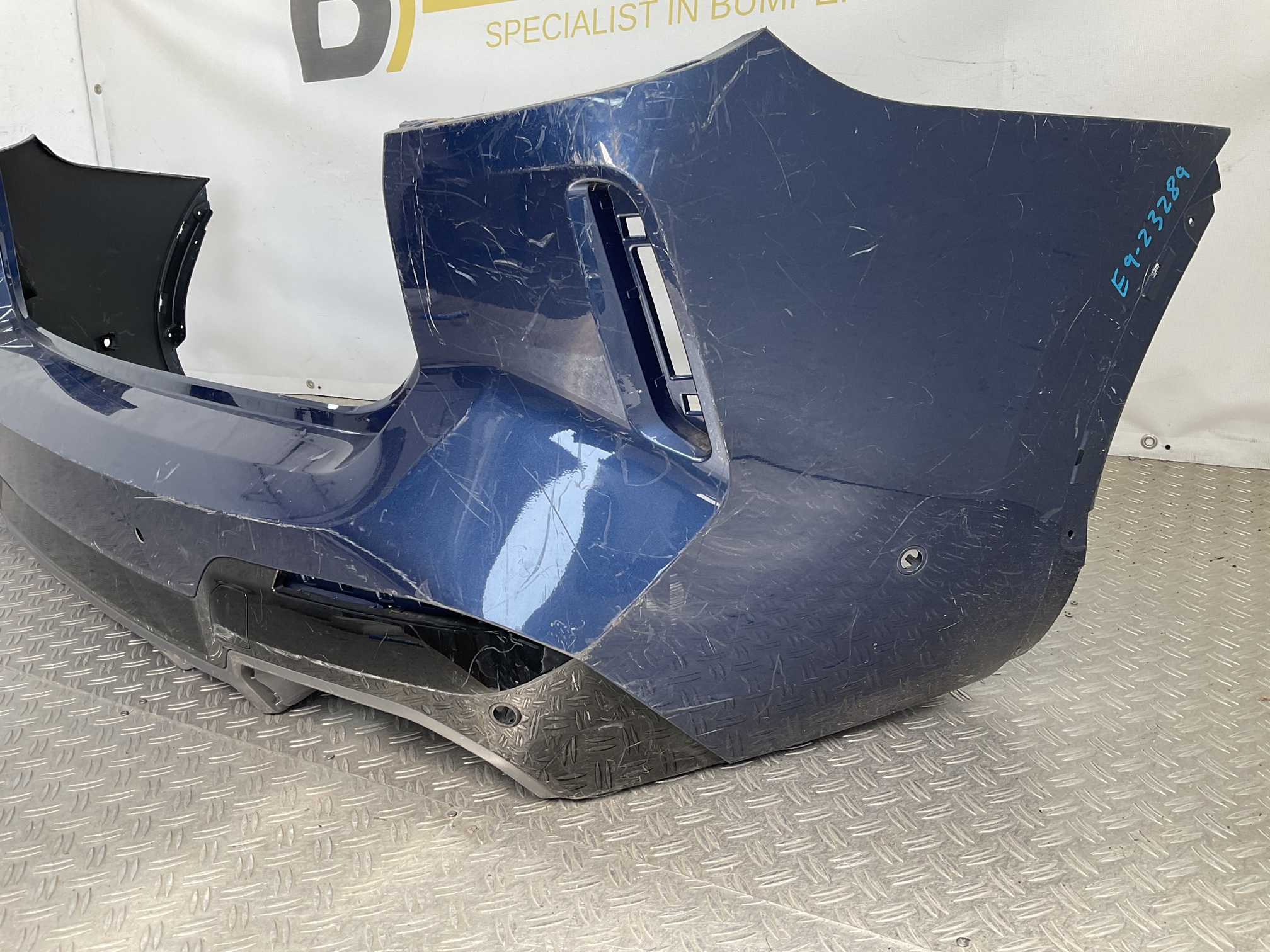 Bumper BMW IX3 G08 M Sport M Pakket Facelift 20-24 51129853318 Achterbumper E9-23289