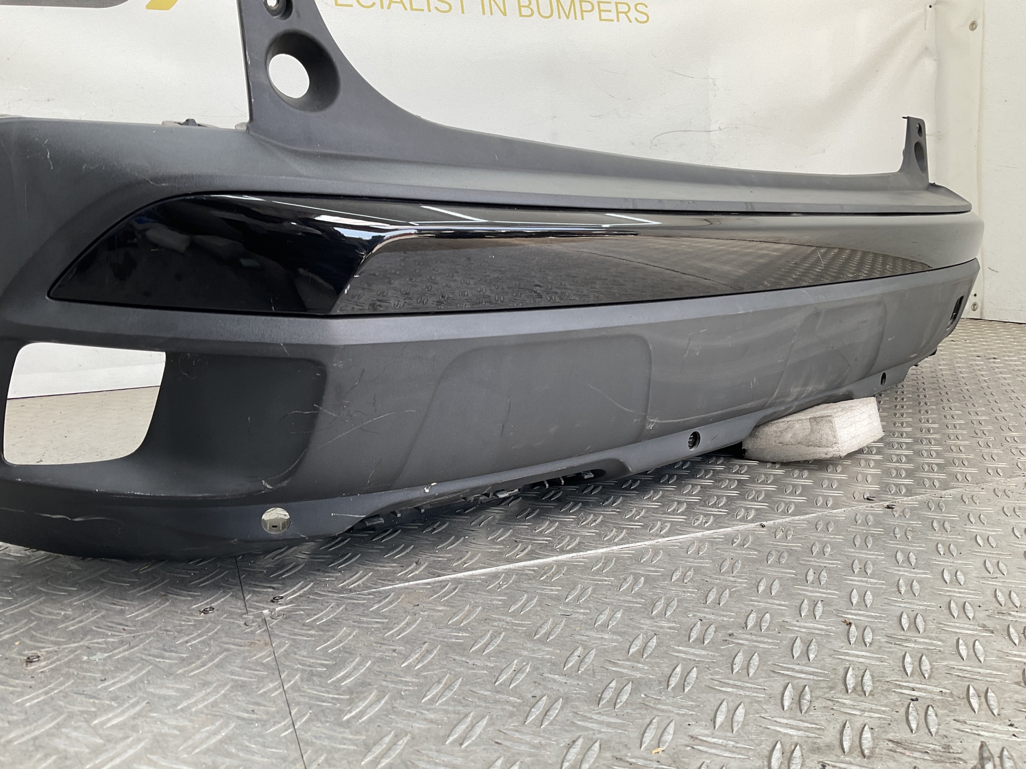 Bumper Peugeot 3008 16-21 9811865077 Achterbumper E9-23293