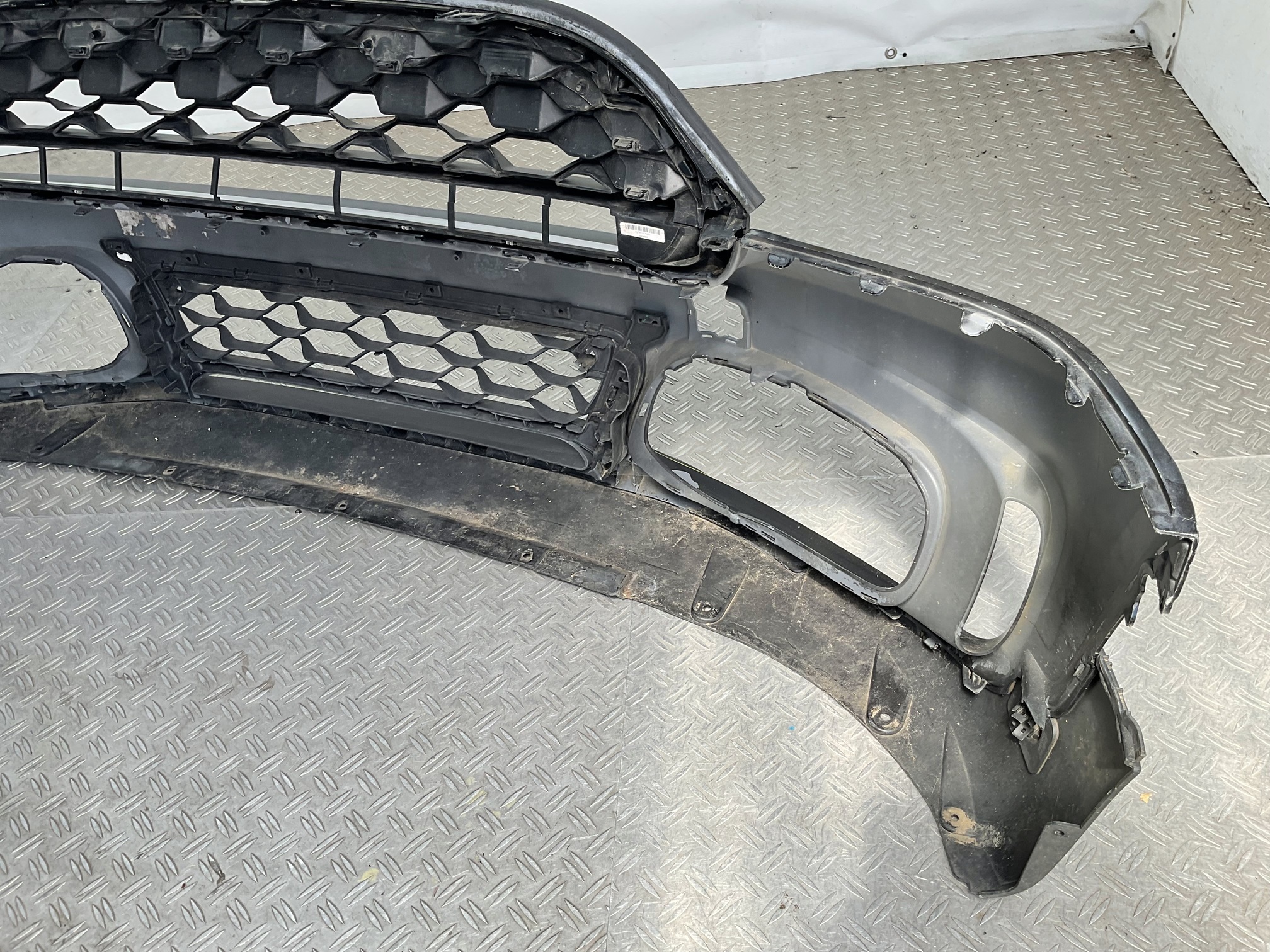 Bumper Mini Cooper Countryman JCW S F60 2017-2020 51117390540 Voorbumper K3-23306