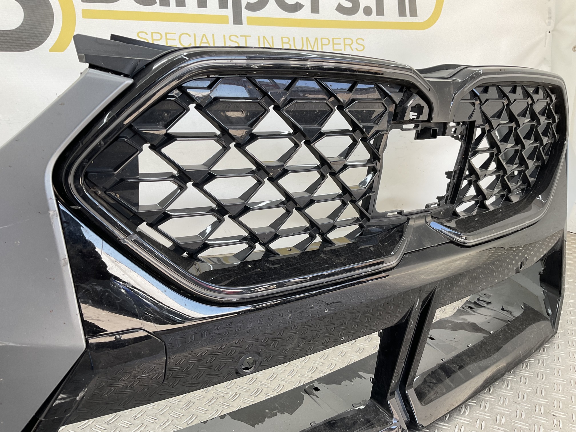 Bumper BMW X2 U11MPakket M-Pakket 51117884917 Voorbumper K10-23320