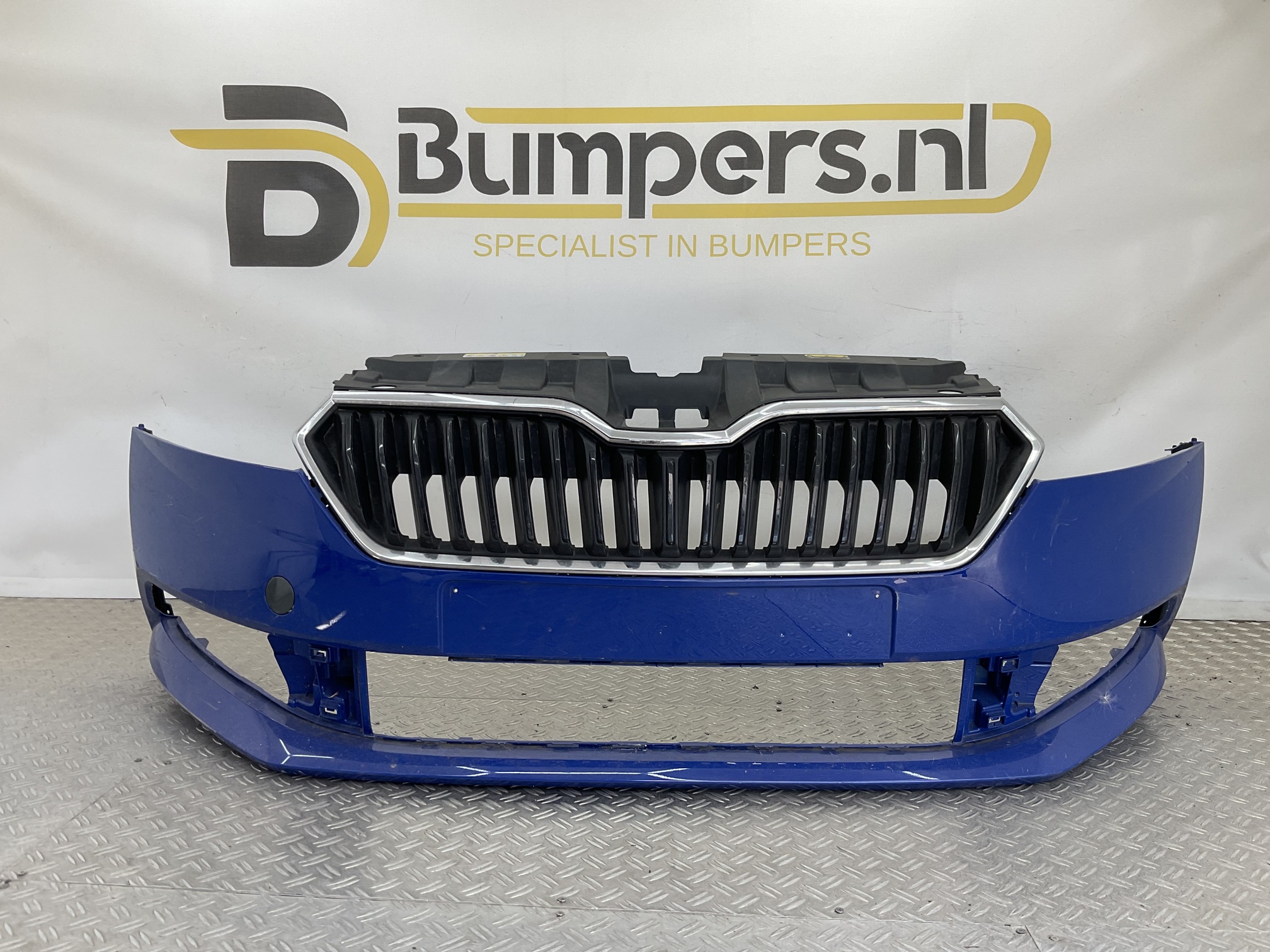 Bumper Skoda Fabia 4xpdc 2019-2023 6V0807221F Voorbumper H4-23329