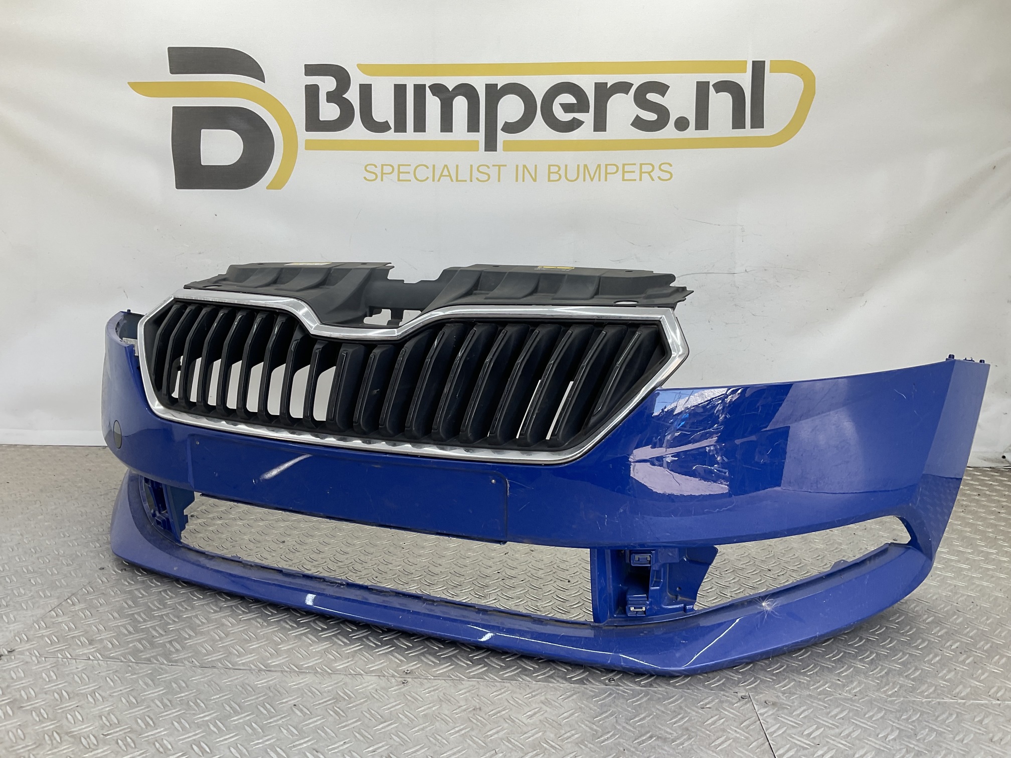 Bumper Skoda Fabia 4xpdc 2019-2023 6V0807221F Voorbumper H4-23329
