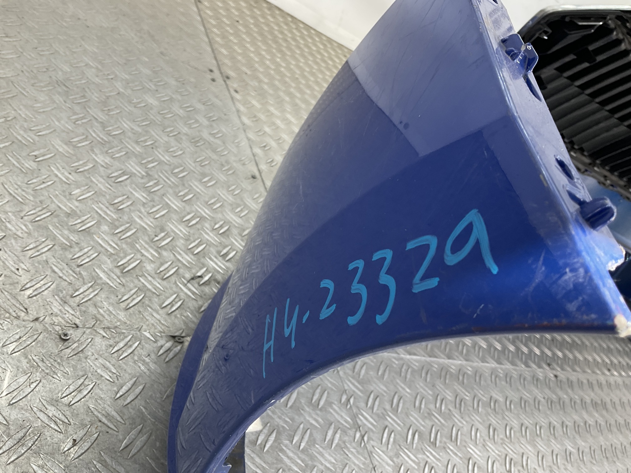 Bumper Skoda Fabia 4xpdc 2019-2023 6V0807221F Voorbumper H4-23329