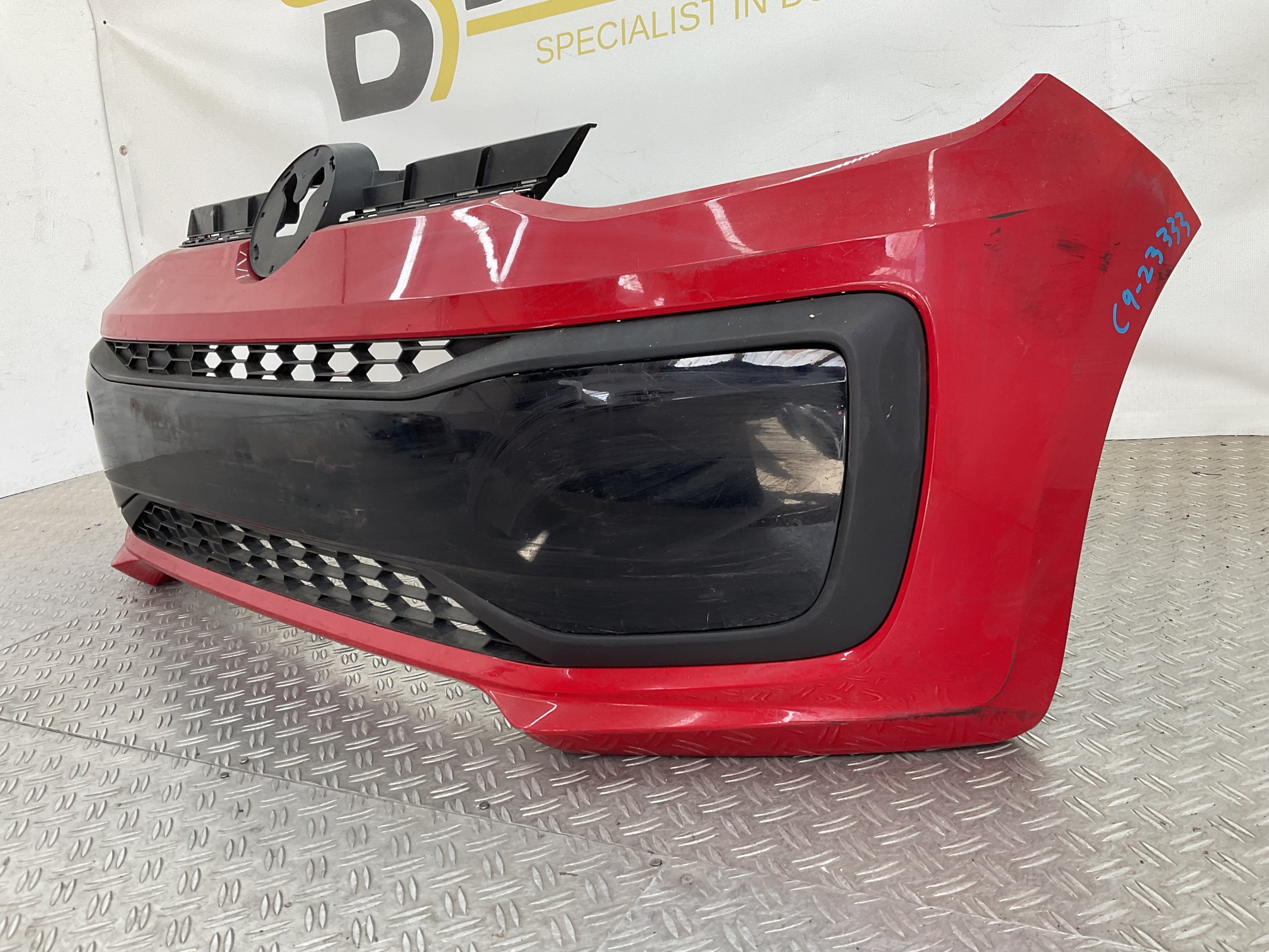 Bumper Volkswagen Up Facelift 17-24 1S0807221F Voorbumper C9-23333