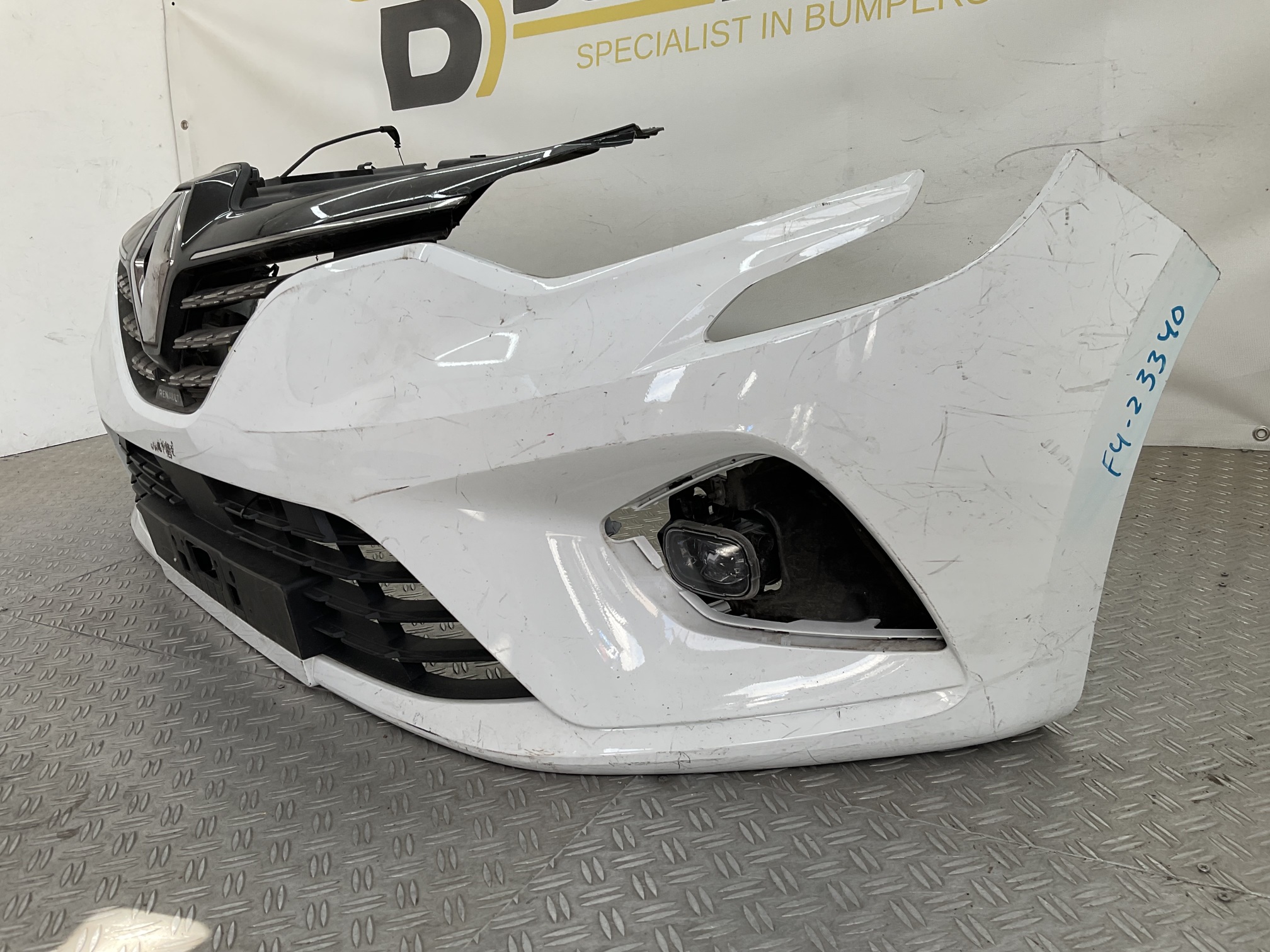 Bumper Renault Clio V 2019 622541469R Voorbumper F4-23340
