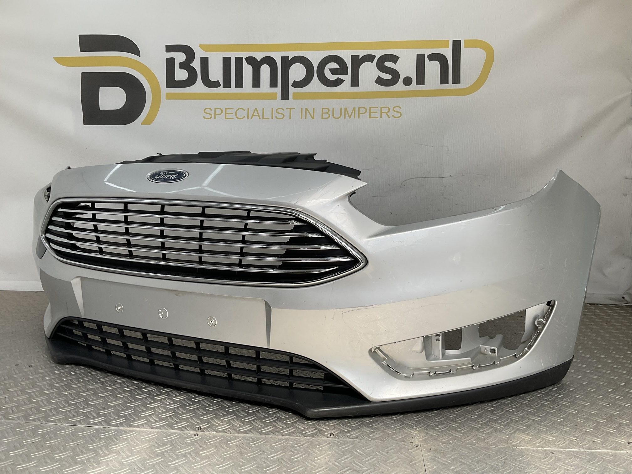 Bumper Ford Focus MK3 Facelift 14-18 F1EB-17757-A Voorbumper D9-23350