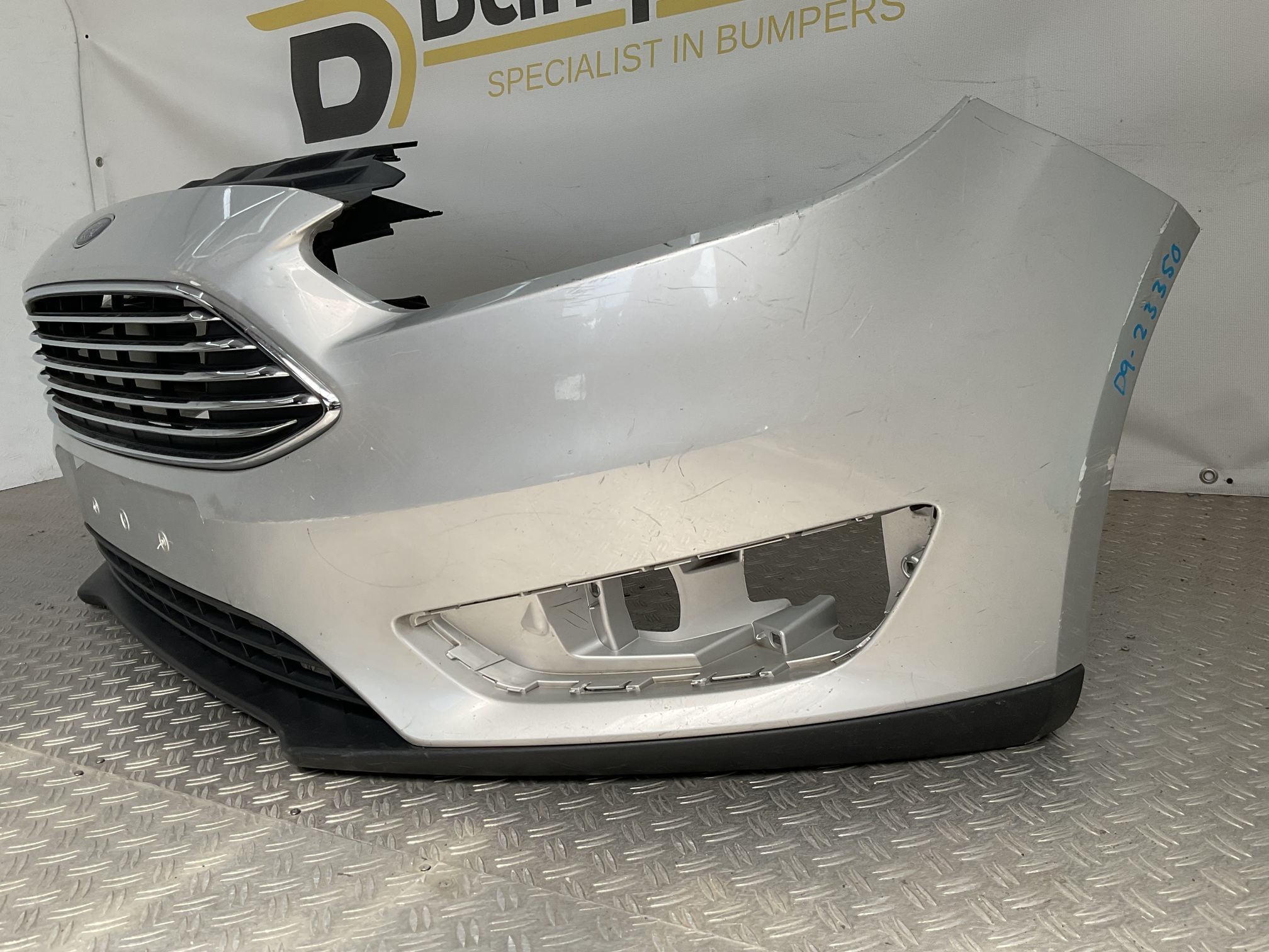Bumper Ford Focus MK3 Facelift 14-18 F1EB-17757-A Voorbumper D9-23350