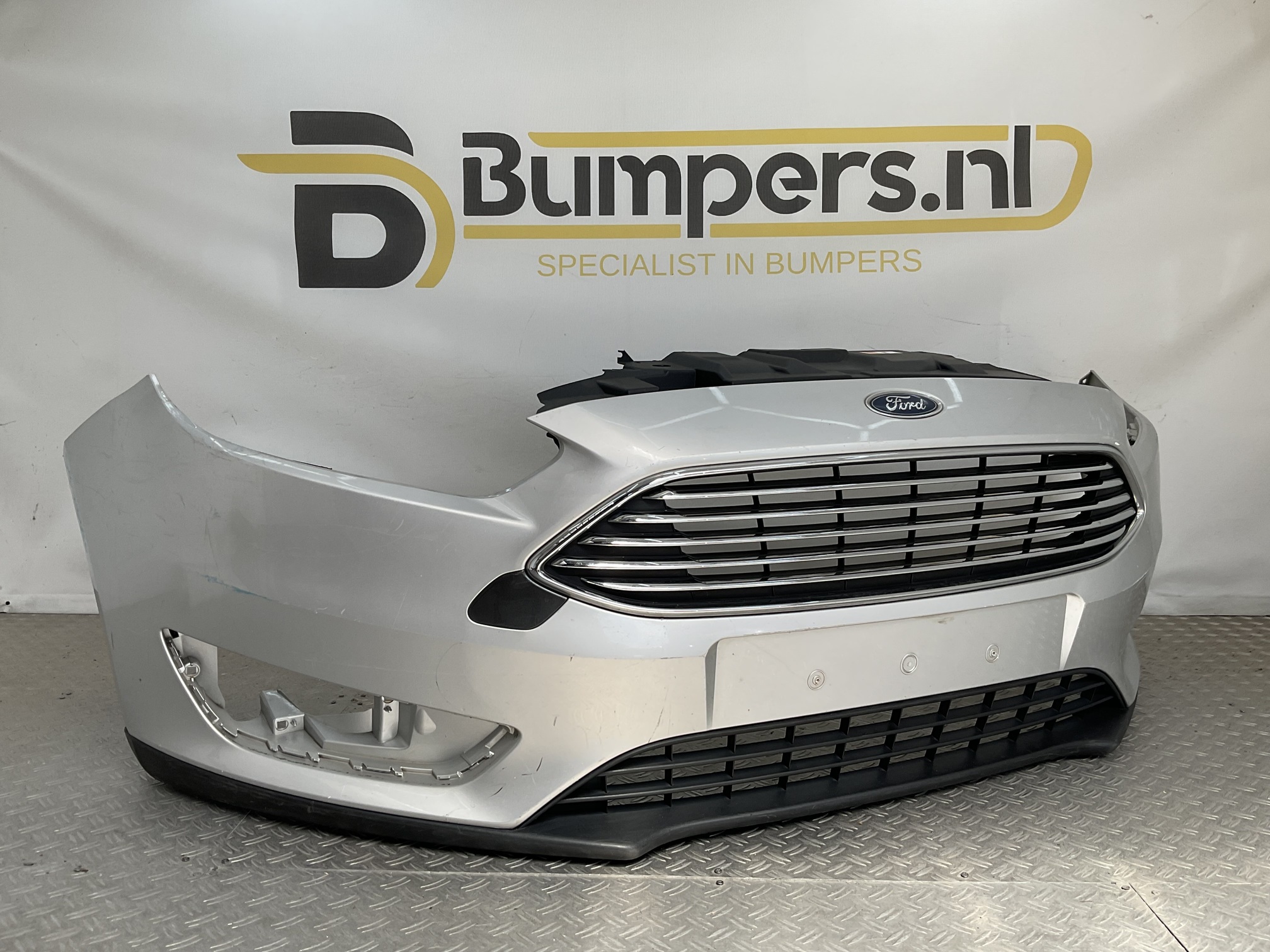 Bumper Ford Focus MK3 Facelift 14-18 F1EB-17757-A Voorbumper D9-23350