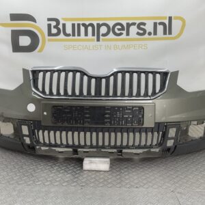 Bumper Skoda Yeti Restyle 5L 13- 5L0807221F Voorbumper H10-23352
