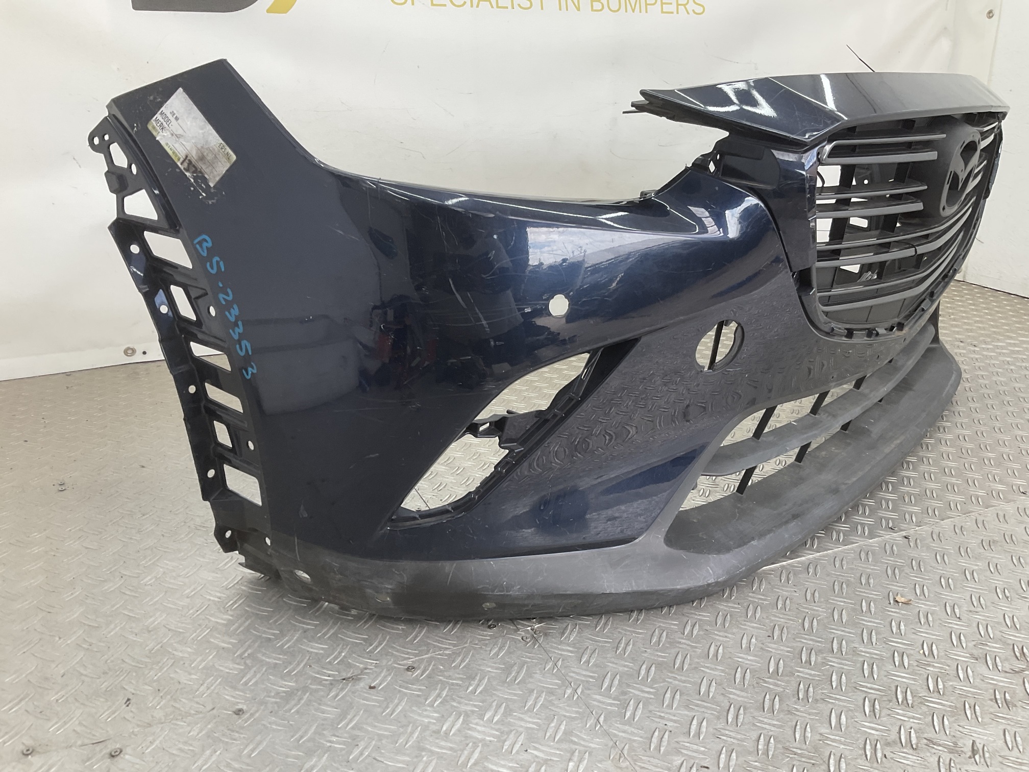 Bumper Mazda CX3 4xpdc 2015-2019 DK8A-50031 Voorbumper B5-23353