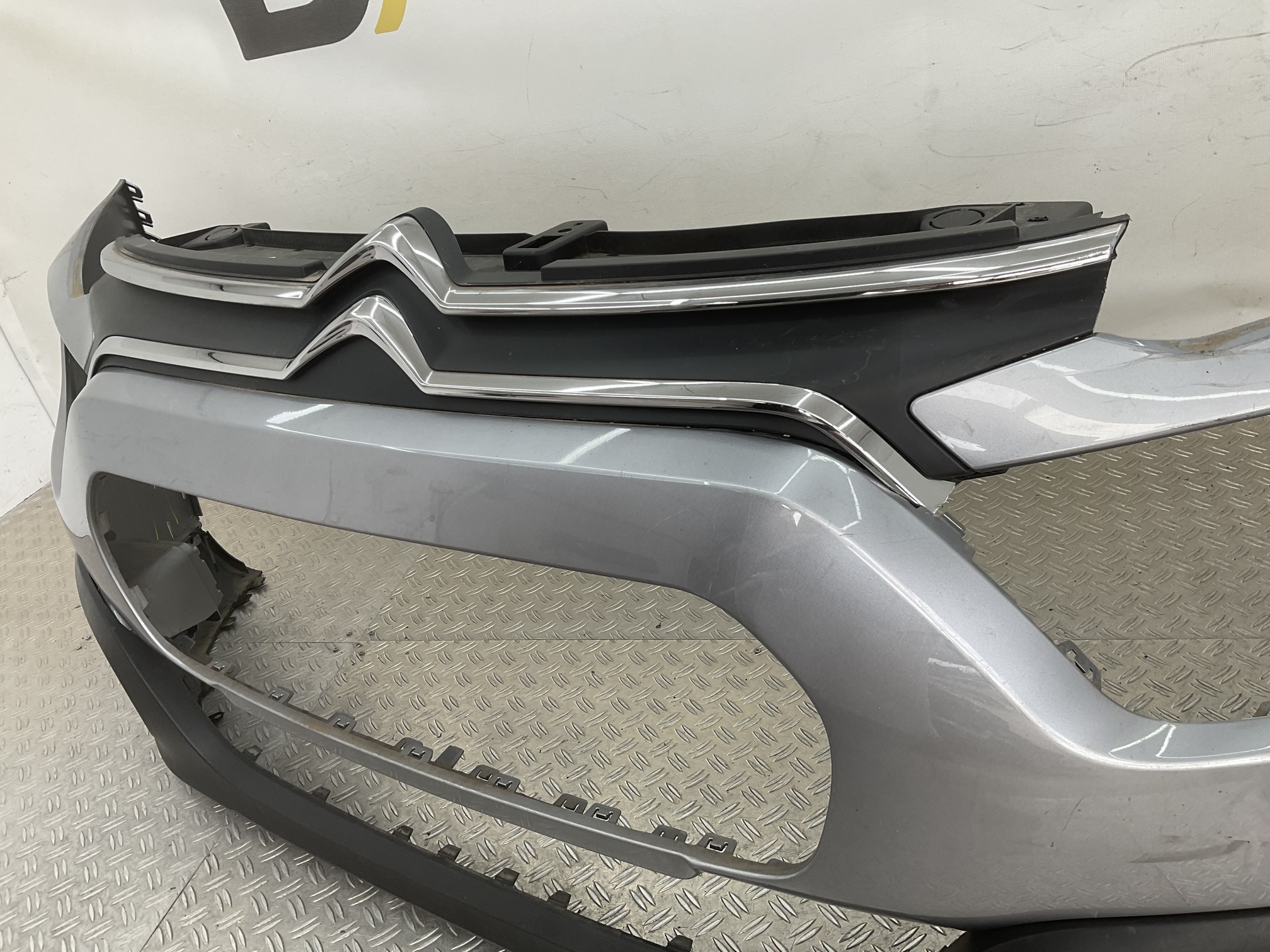 Bumper Citroen C3 Facelift 2021-2023 9833504177 Voorbumper F5-23355