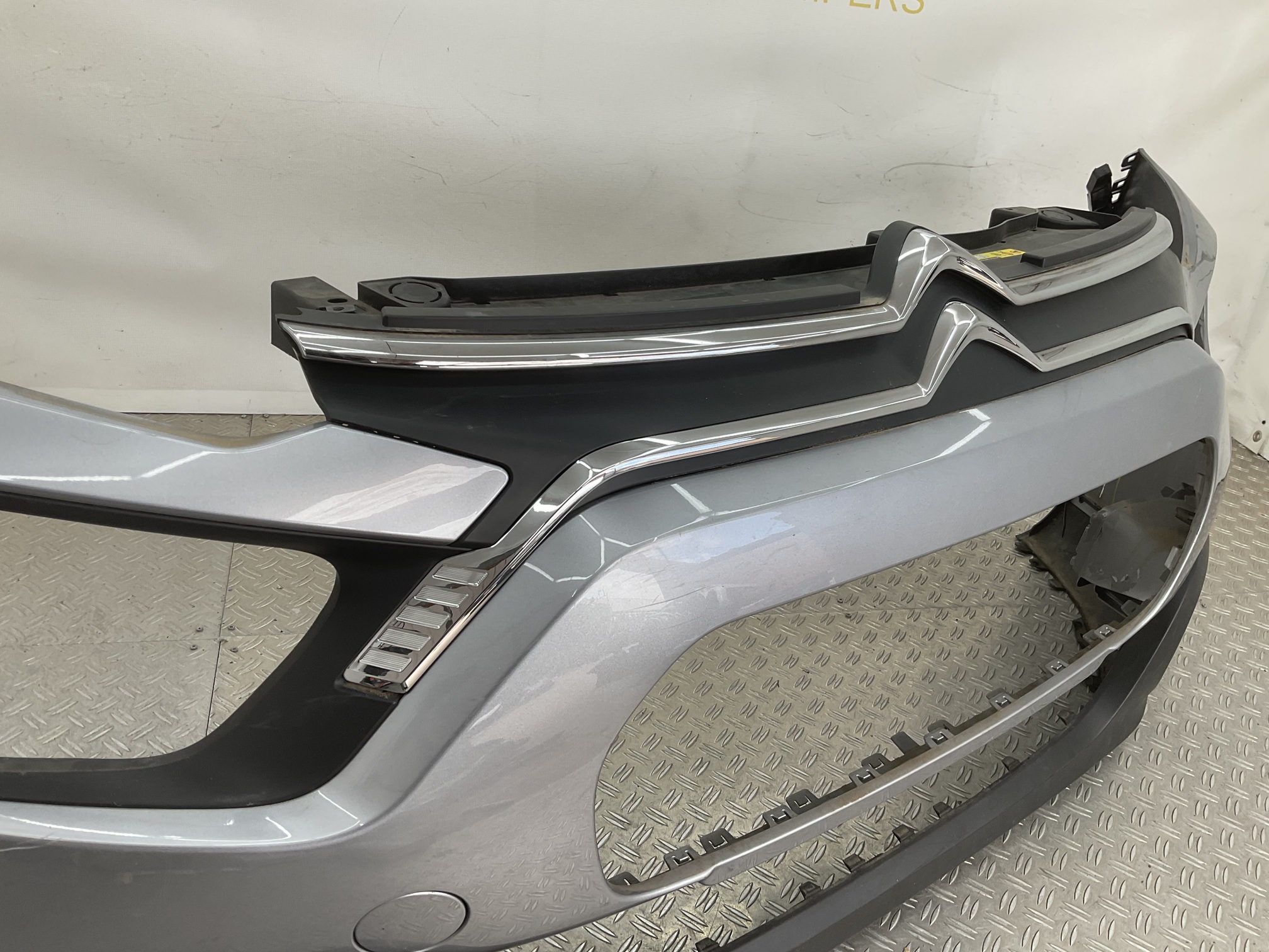 Bumper Citroen C3 Facelift 2021-2023 9833504177 Voorbumper F5-23355