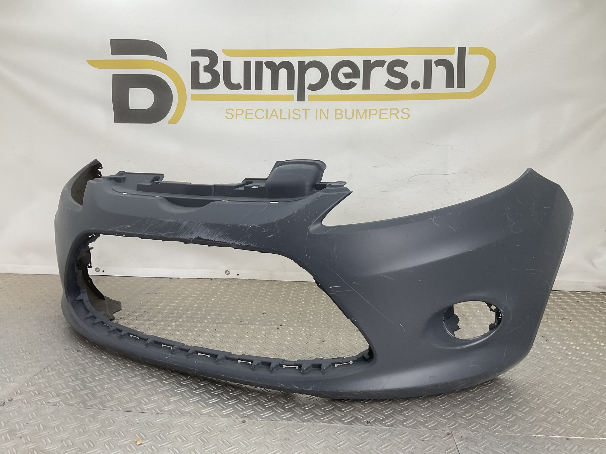 Bumper Ford Fiesta MK7 2008-2012 8A61-17757-B Voorbumper D8-23356