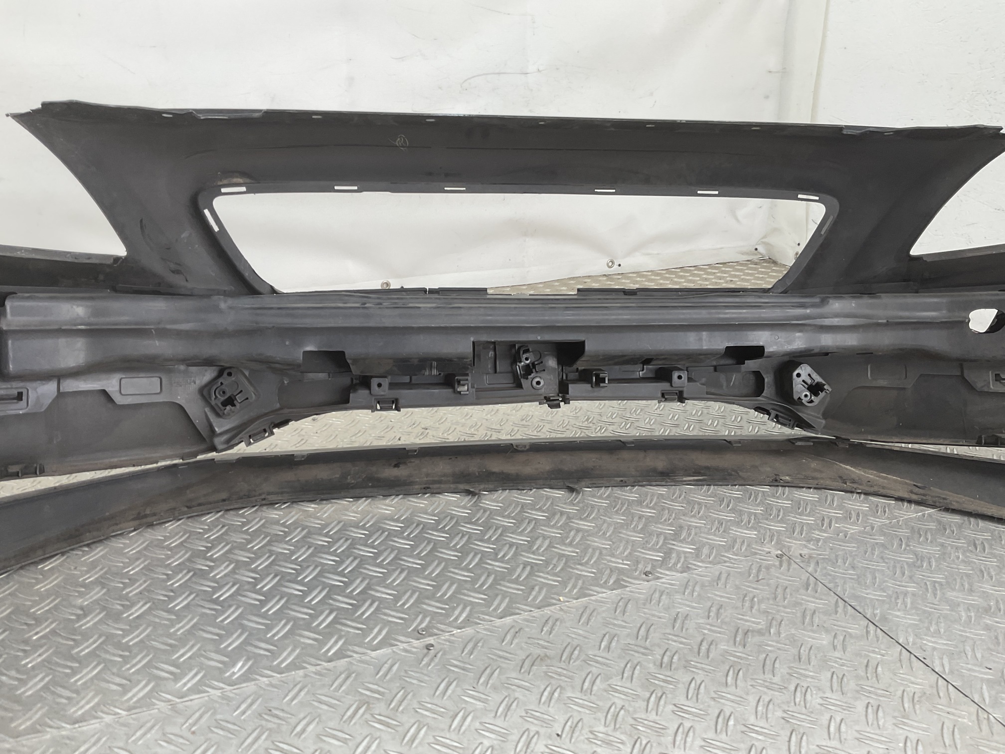 Bumper Volvo V40 Normaal 12- 31283732 Voorbumper E4-23357