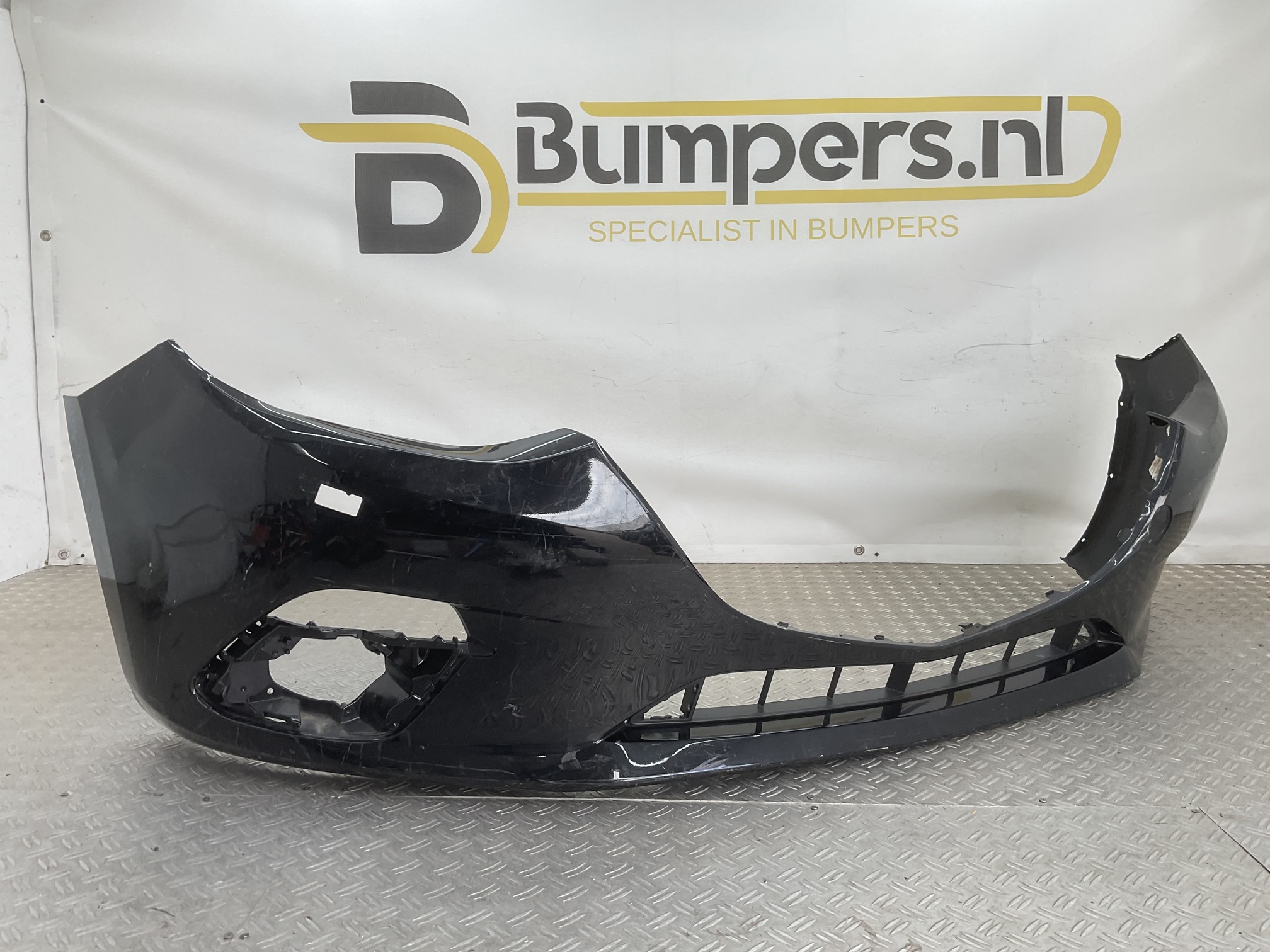 Bumper Mazda 3 BHN1-50031 2013-2018 Voorbumper B3-23358