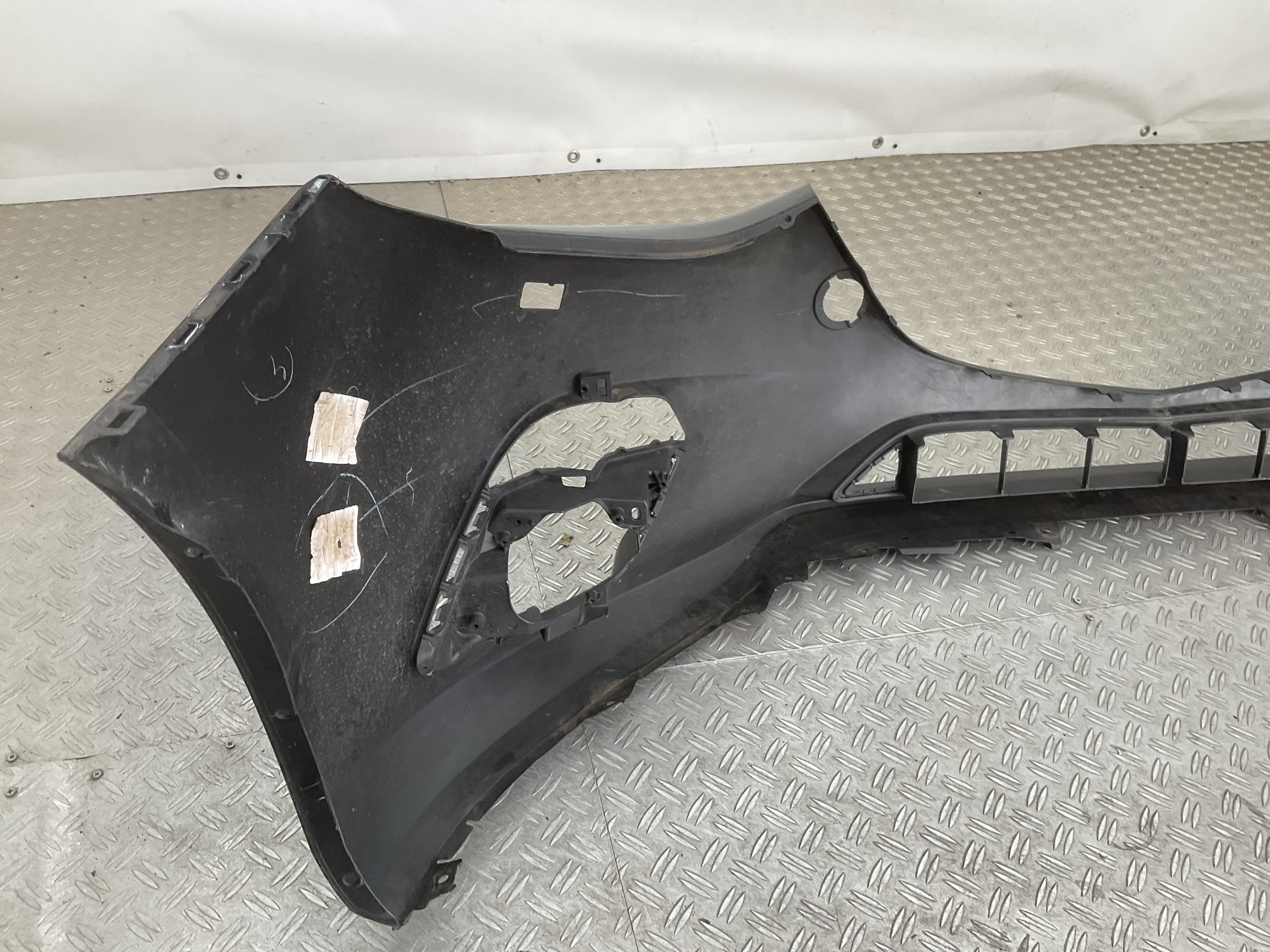 Bumper Mazda 3 BHN1-50031 2013-2018 Voorbumper B3-23358