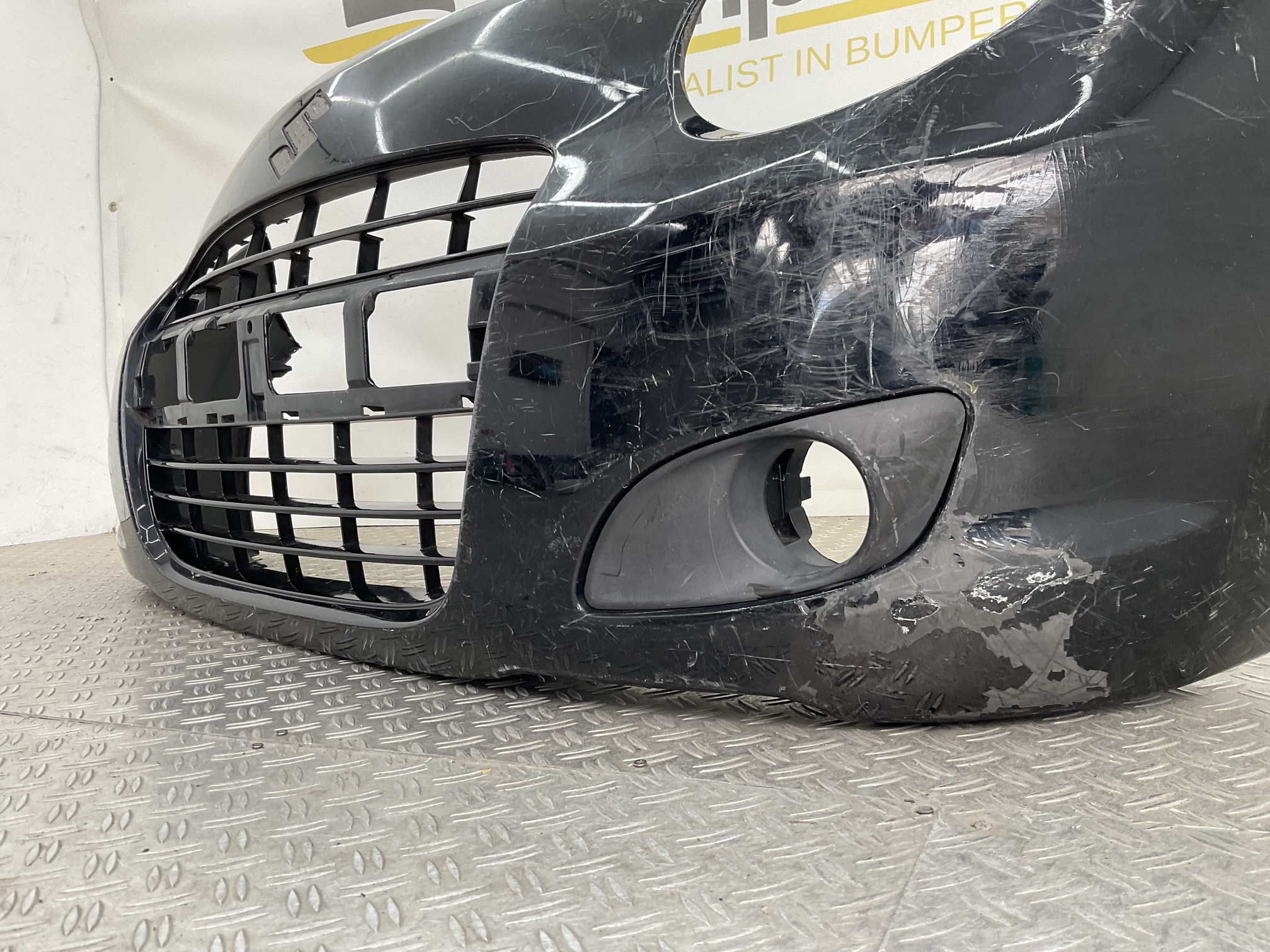 Bumper Suzuki Alto 2007-2015 71711-68K0 Voorbumper E3-23360