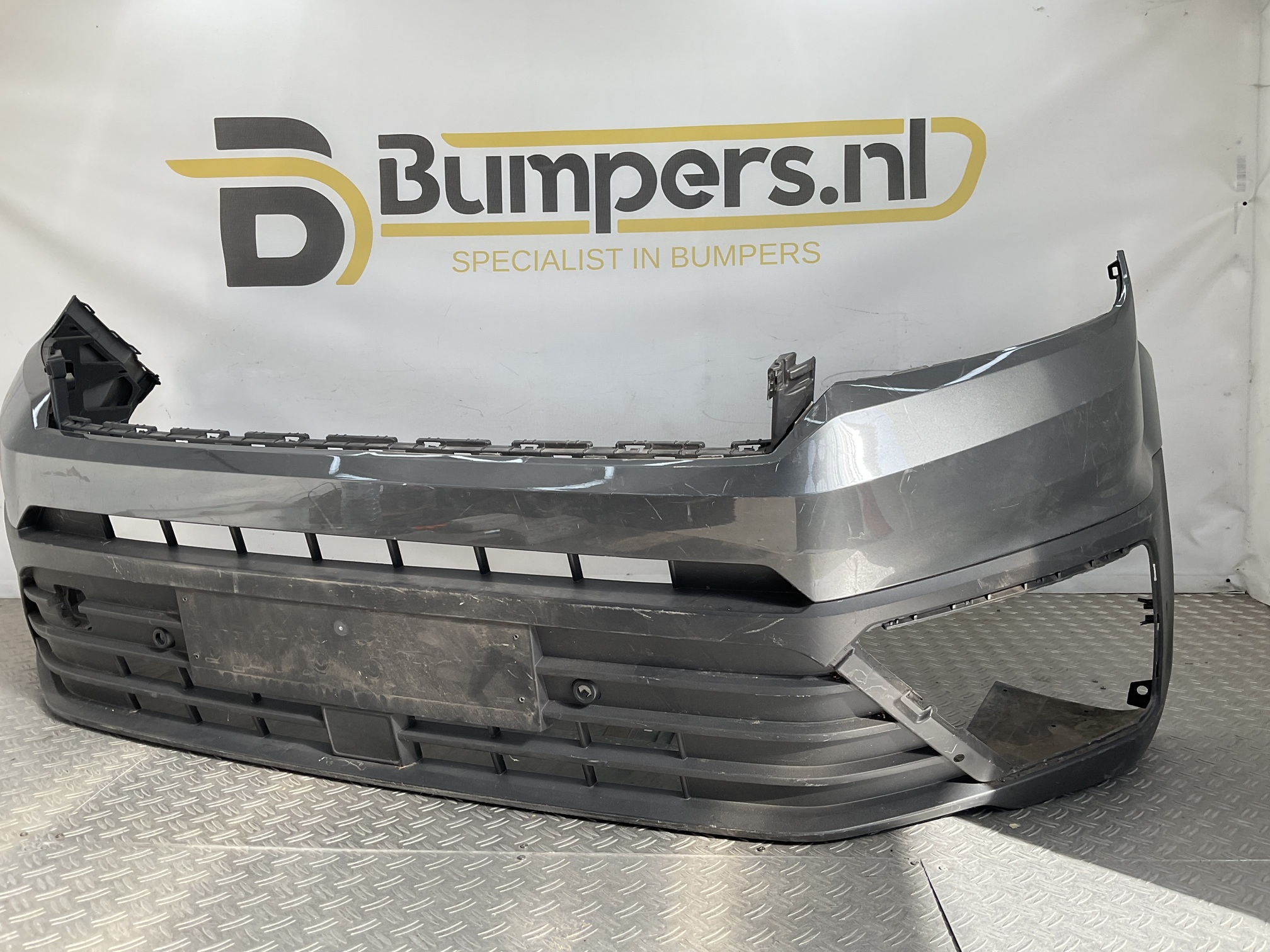 Bumper Volkswagen Crafter 7C0 17-22 7C0807221A Voorbumper G5-23503