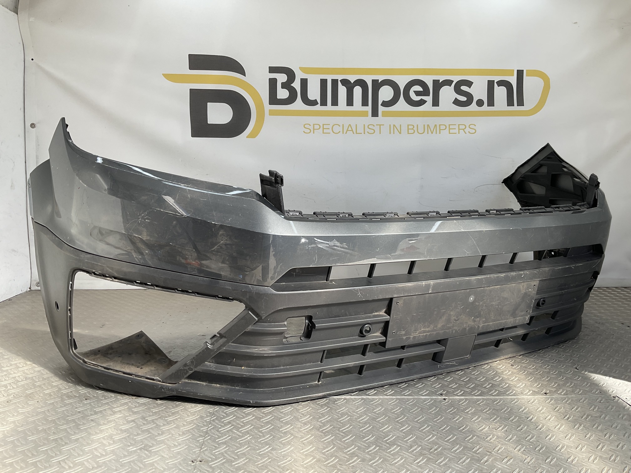 Bumper Volkswagen Crafter 7C0 17-22 7C0807221A Voorbumper G5-23503