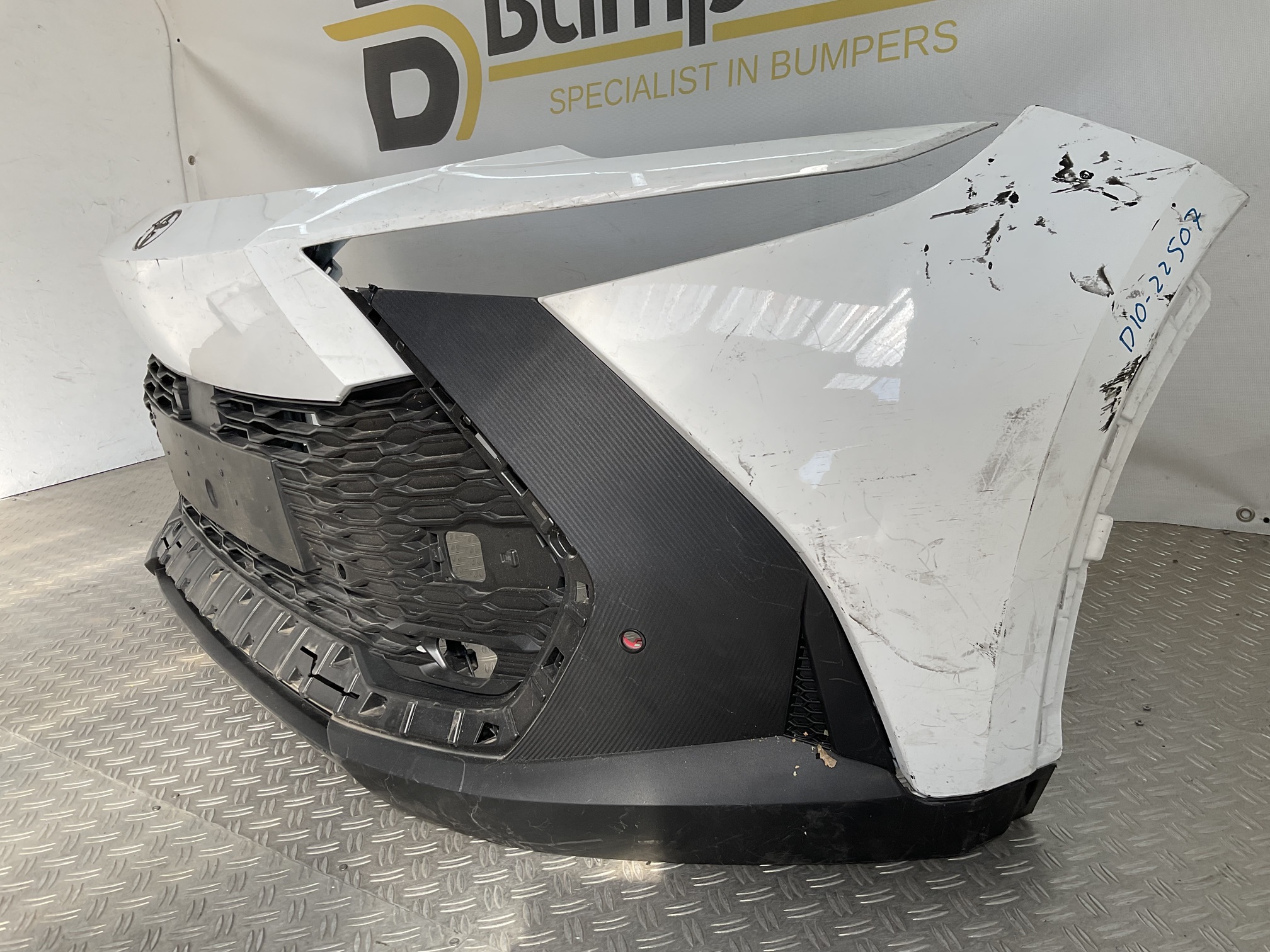 Bumper Toyota CHR C-HR ii 23- 52119-F4250 Voorbumper D10-22507