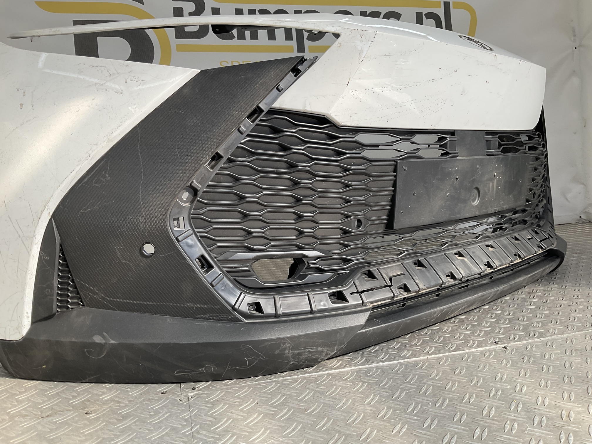 Bumper Toyota CHR C-HR ii 23- 52119-F4250 Voorbumper D10-22507