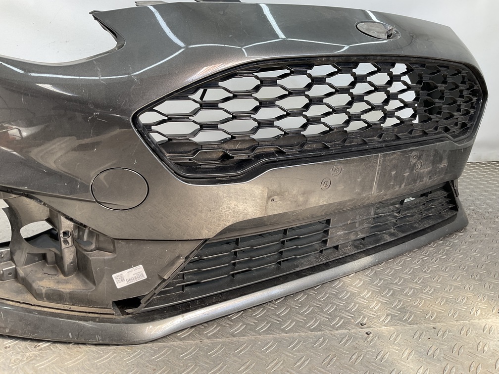 Bumper Ford Fiesta MK8 STLINE ST-LINE 17-21 H1BB-17757-E1 Voorbumper D4-20501