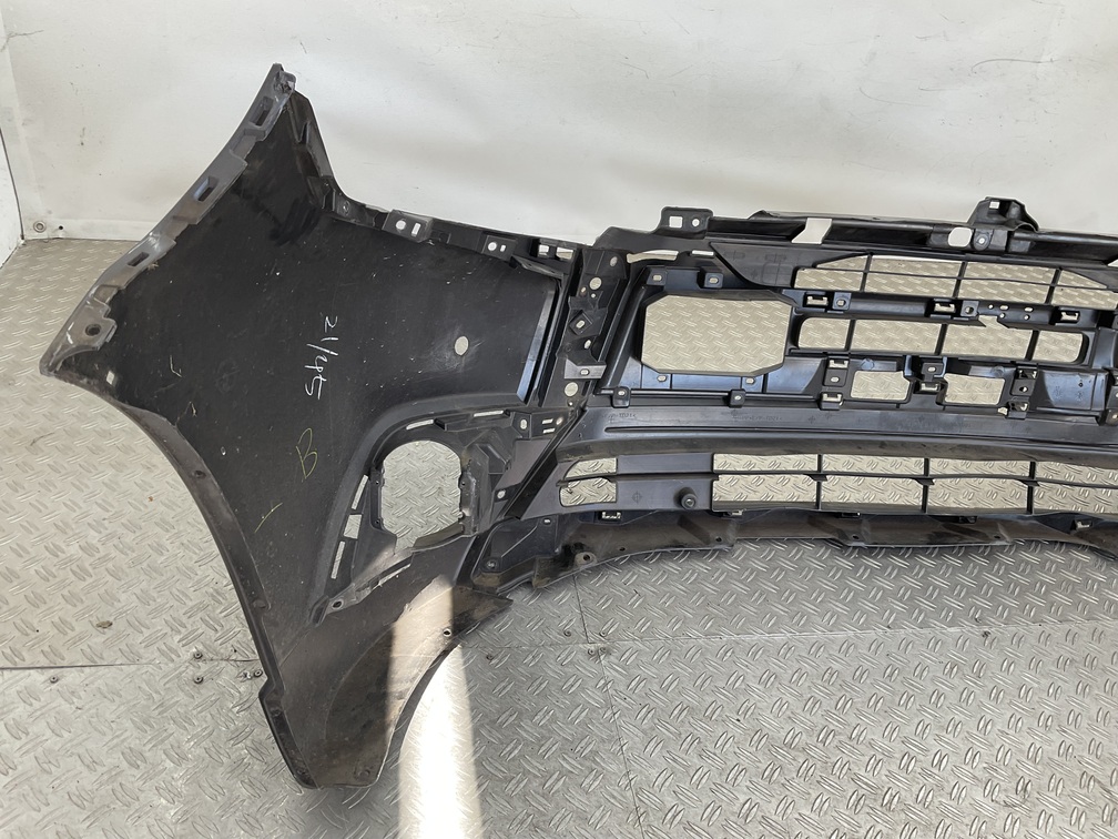 Bumper Mitsubishi Outlander 2019 6410G227ZZ Voorbumper B10-23536