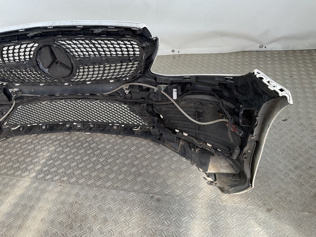 Bumper Mercedes-Benz C-Klasse W205 AMG 19-21 A2058851560 Voorbumper A4-20512