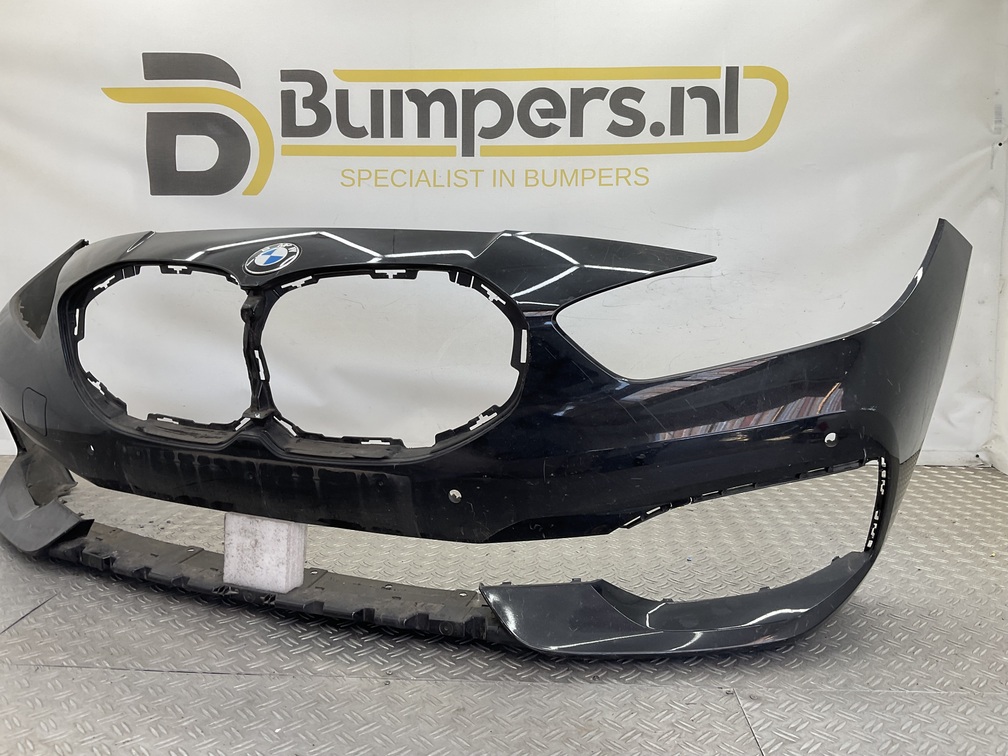 Bumper BMW 1 Serie F40 Sportline 51117459875 Voorbumper K10-23585