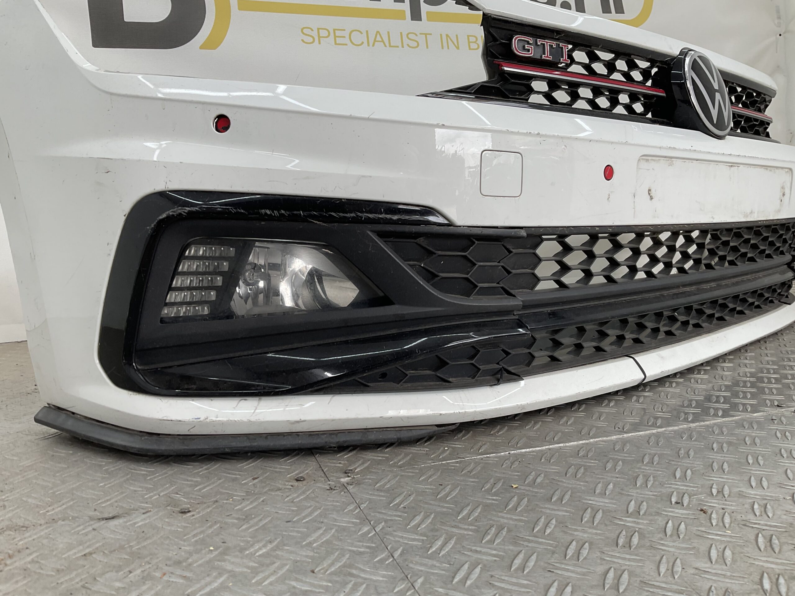 Bumper Volkswagen Polo 2G GTI 17-21 2GS807221G Voorbumper C3-20374