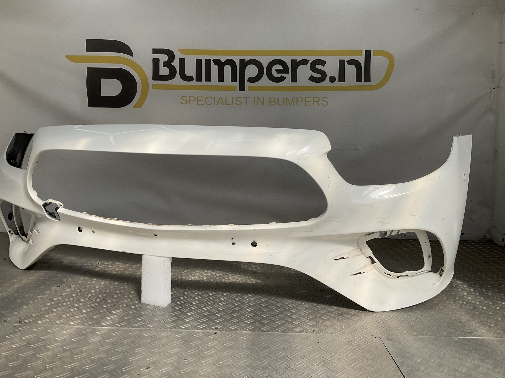 Bumper Mercedes E Klasse W238 AMG Coupe Facelift A2388854901 Voorbumper A4-20911