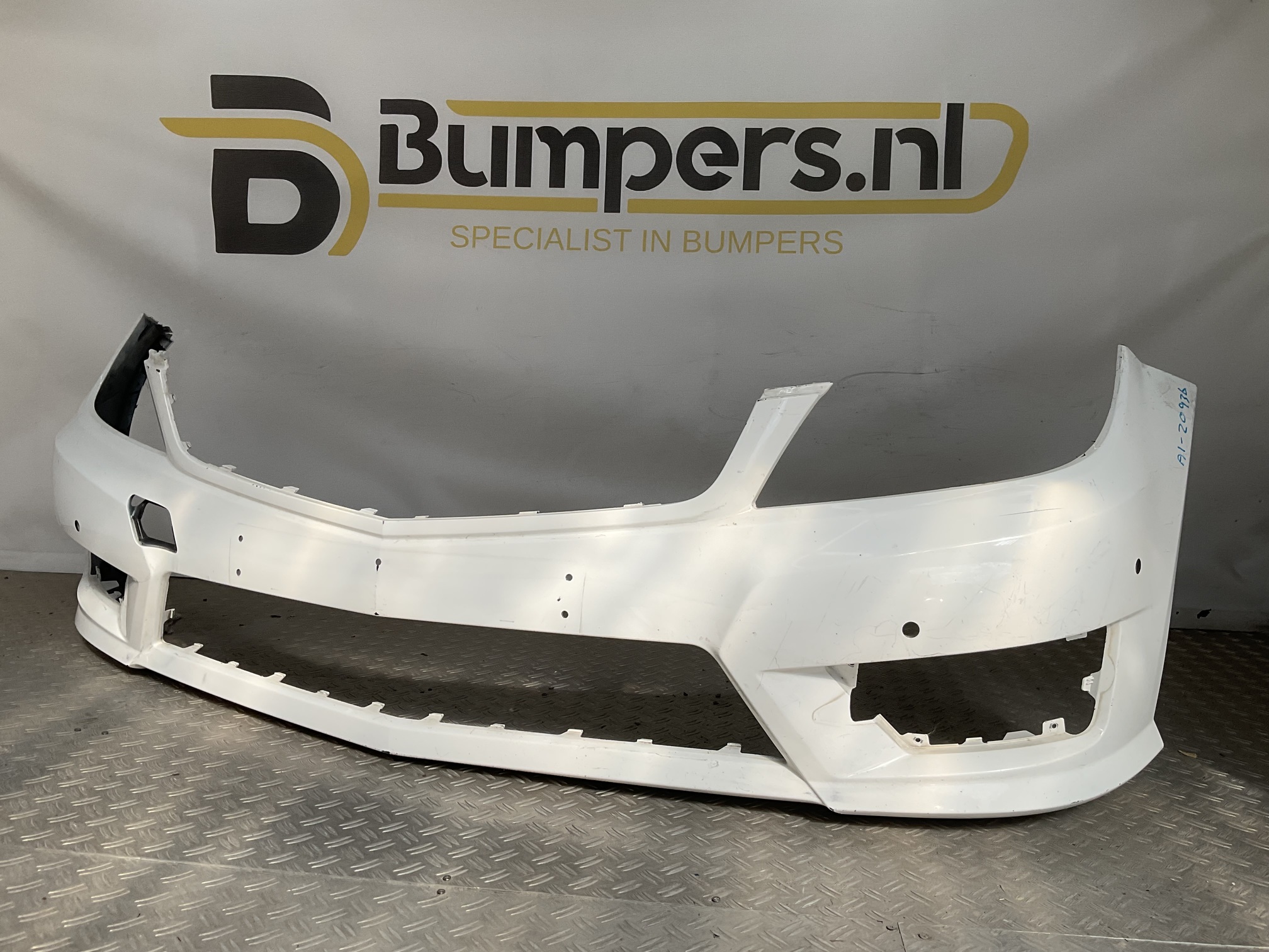 BUMPER Mercedes C Klasse W204 AMG Facelift A2048807847 VOORBUMPER A1-20936