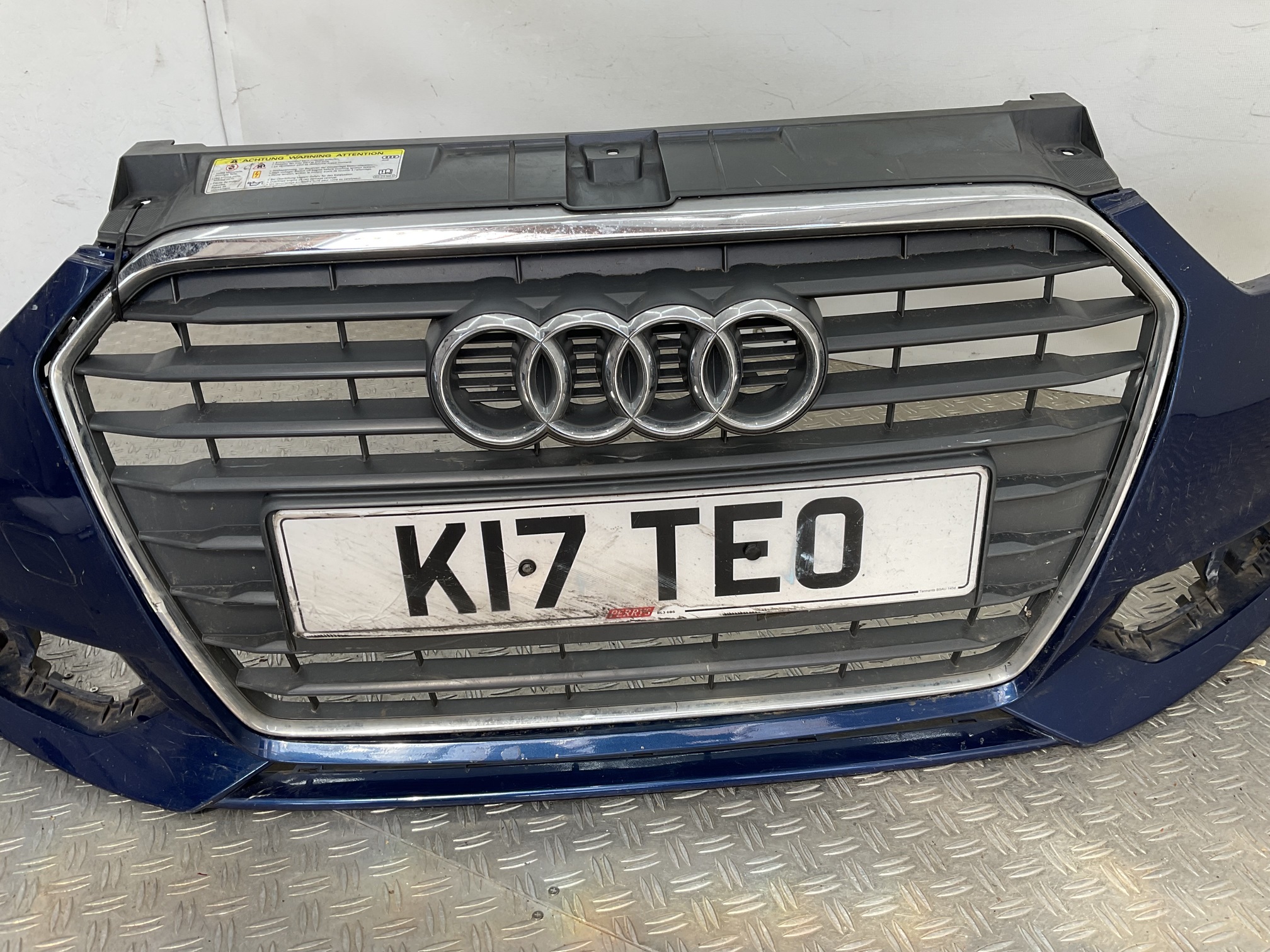 Bumper Audi A1 8xA Facelift 15-19 8XA853651B Voorbumper H3-20788