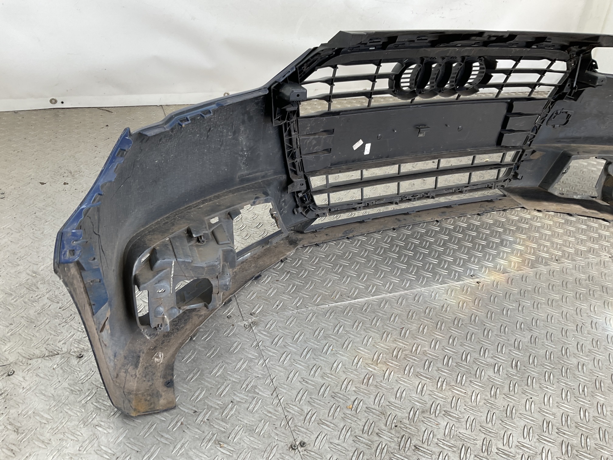 Bumper Audi A1 8xA Facelift 15-19 8XA853651B Voorbumper H3-20788