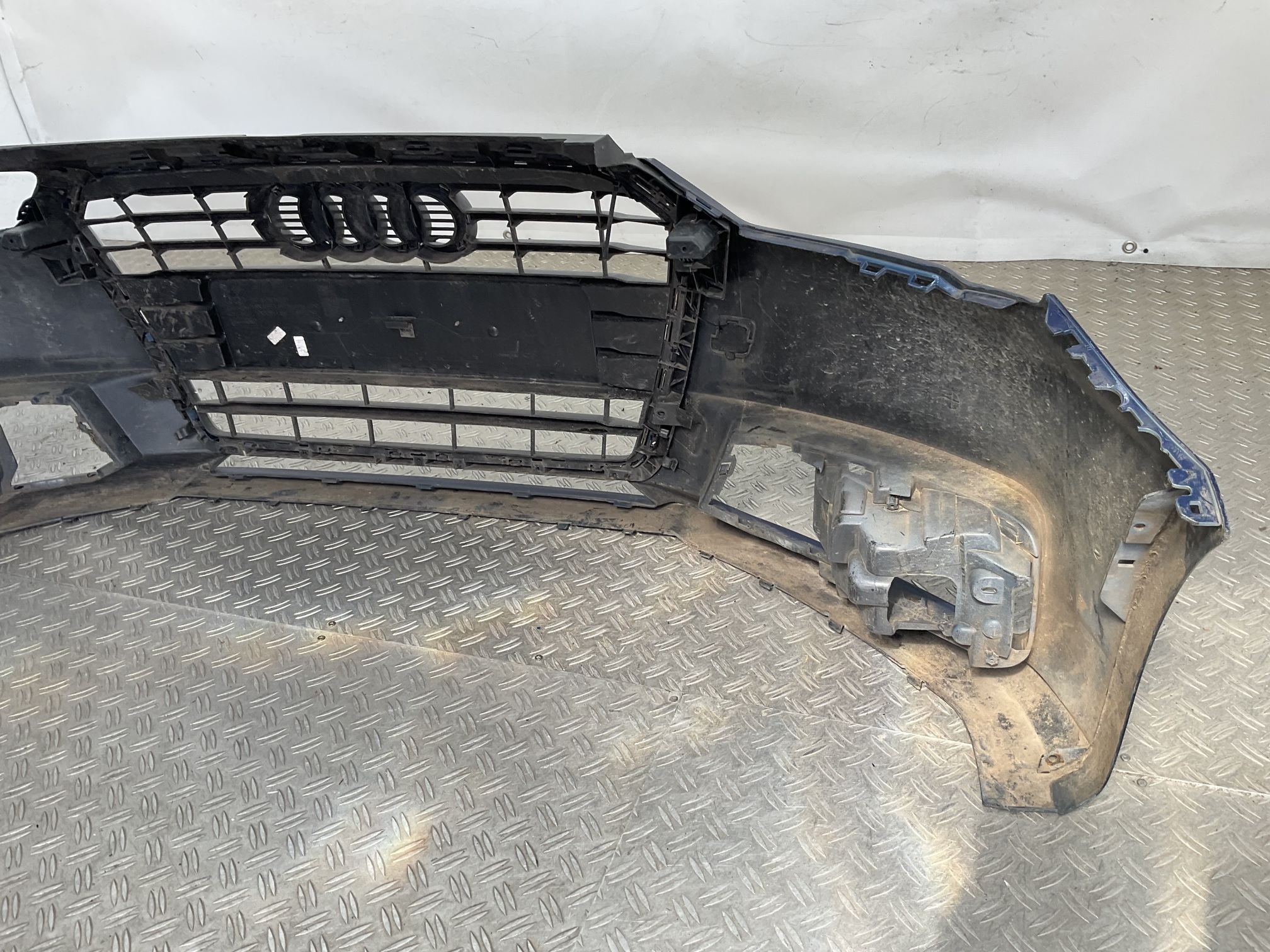 Bumper Audi A1 8xA Facelift 15-19 8XA853651B Voorbumper H3-20788