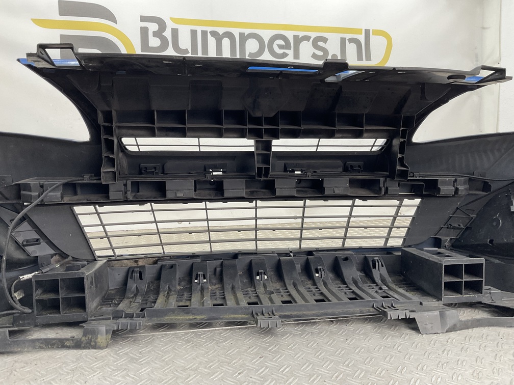 Bumper Renault Scenic III - Grand scenic III 2009-2012 620100434R Voorbumper F10-23759