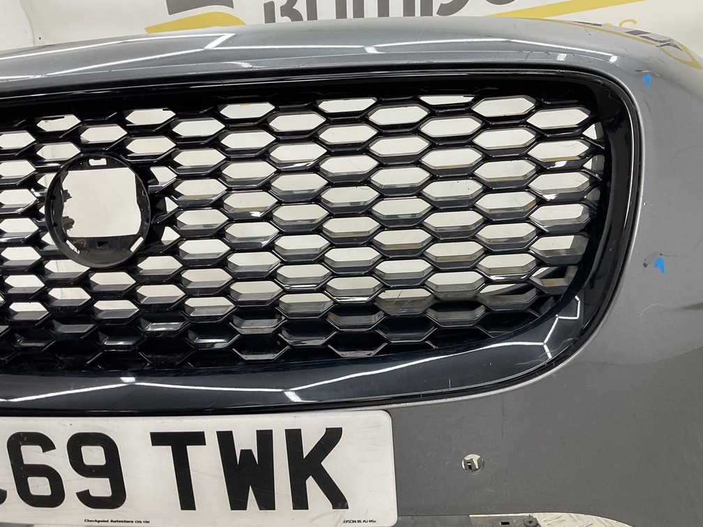 Bumper Jaguar E-Pace EPace x540 17- J9C3-17F003-C Voorbumper M1-24231