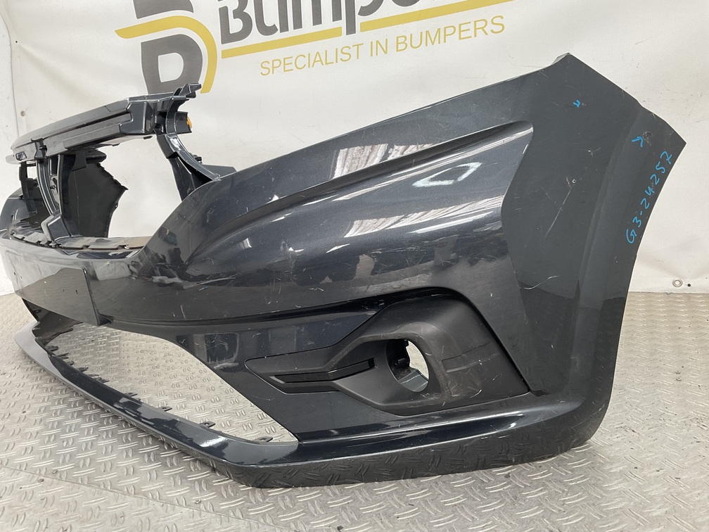 BUMPER DACIA SANDERO 3 2021–2023 620228531R VOORBUMPER G3-24257