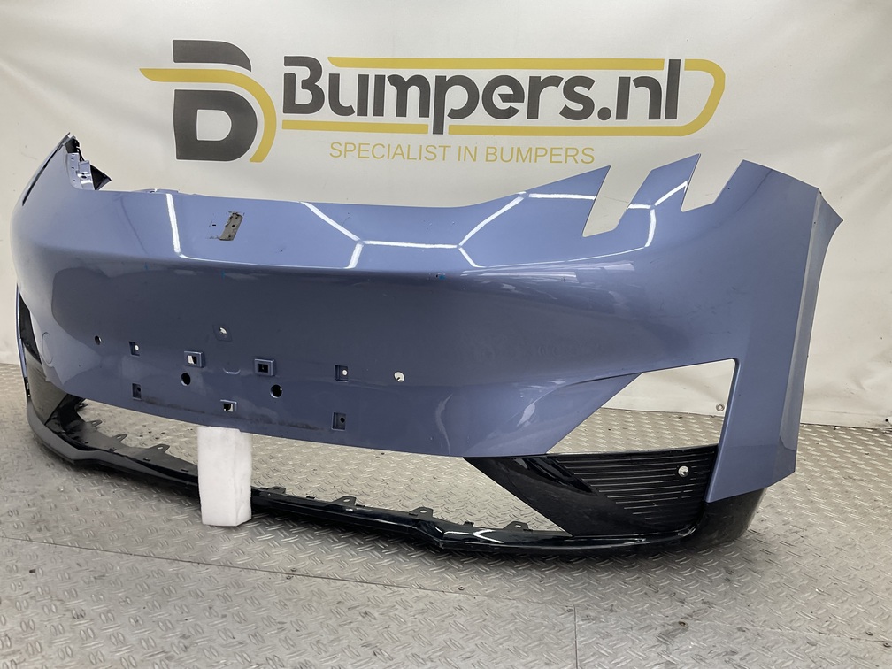 BUMPER LYNK EN CO LYNK & CO 02 24- 6608015036 VOORBUMPER M1-24283