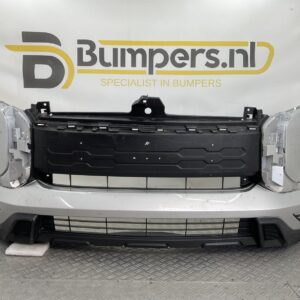 BUMPER MITSUBISHI OUTLANDER ASX 2020- 6400J611ZZ VOORBUMPER B5-24348