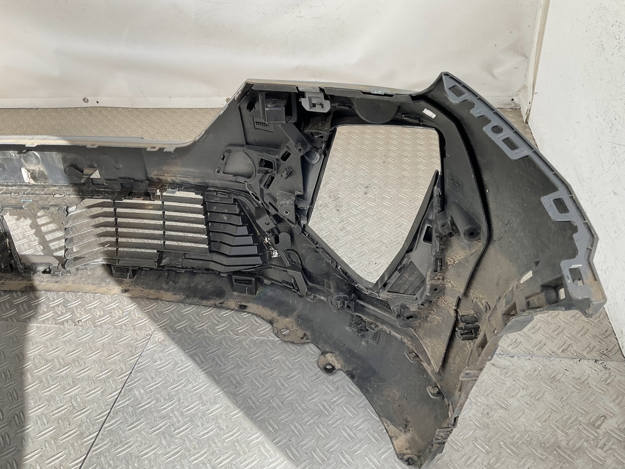 Bumper Peugeot 2008 II 2 Facelift 23-25 9853151880 Voorbumper J4-20981