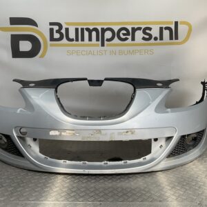 Bumper Seat Leon1P 2004-2008 VOORBUMPER 2-C4-5887