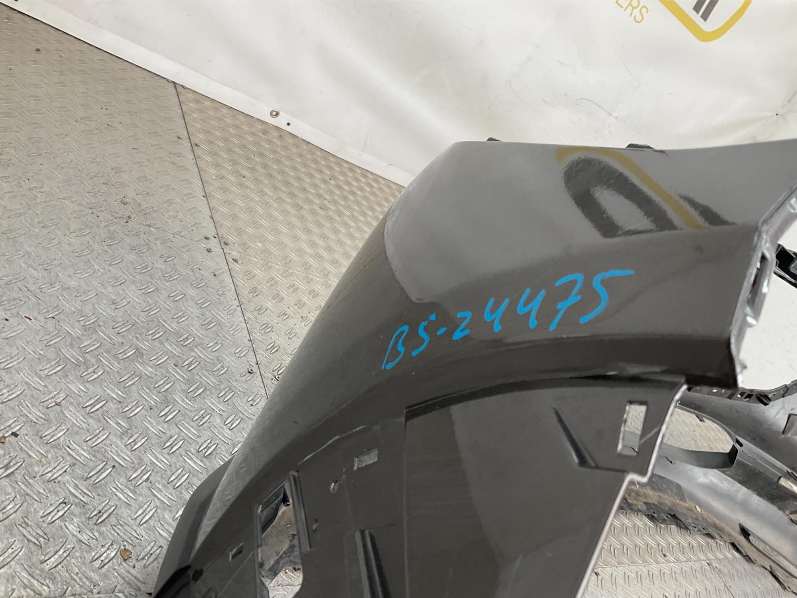 BUMPER MAZDA CX-30 CX30 PDC 2019 DFR550031 VOORBUMPER B5-24475
