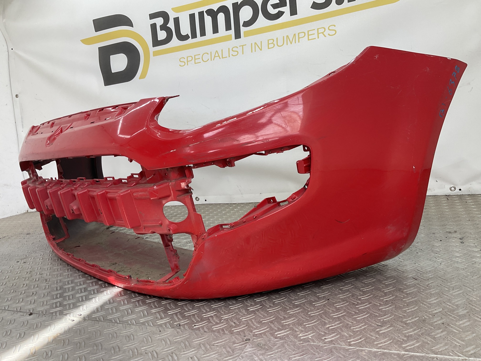 BUMPER Fiat Punto EVO 9-12 735500118 VOORBUMPER B1-6378
