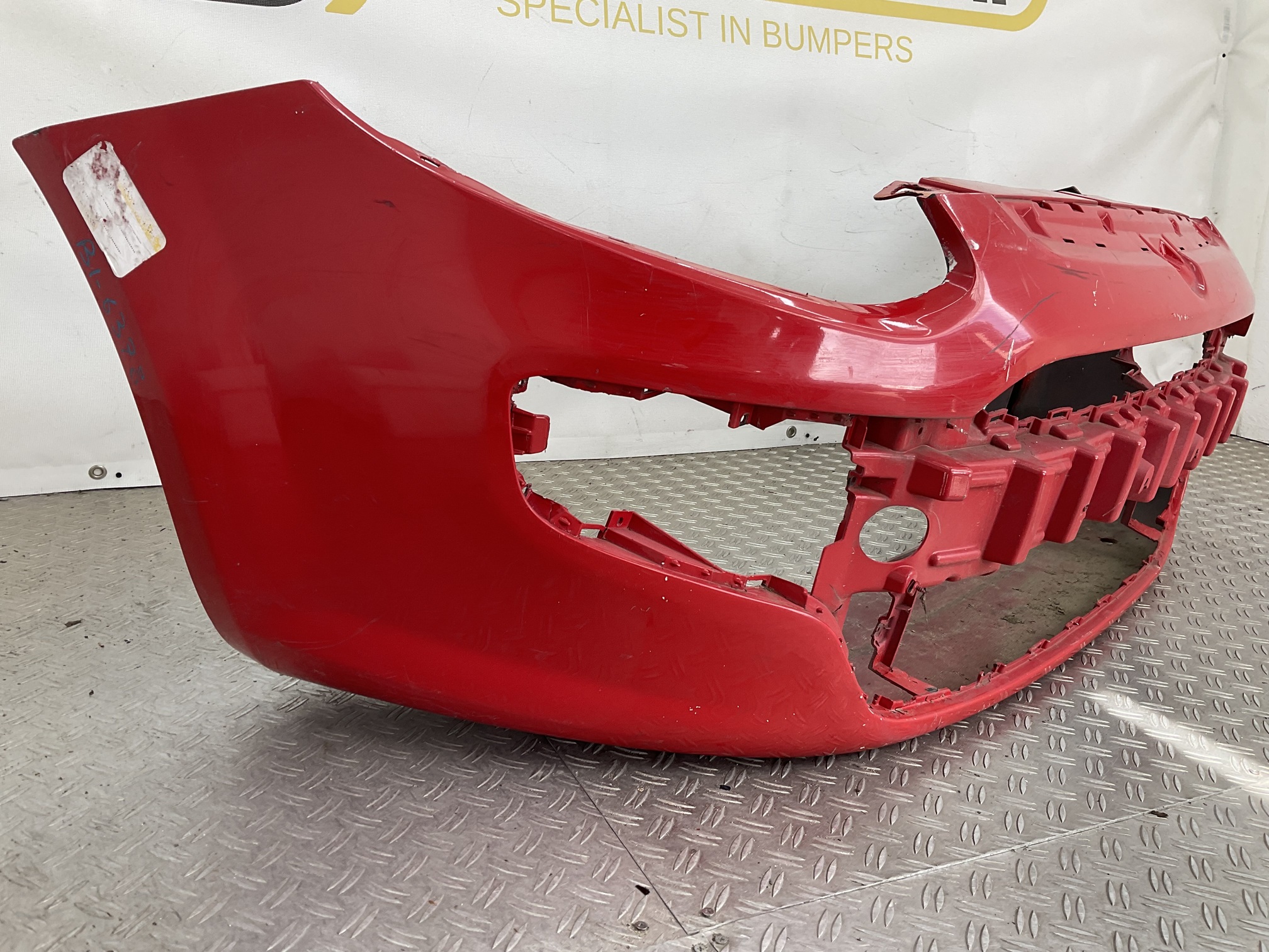 BUMPER Fiat Punto EVO 9-12 735500118 VOORBUMPER B1-6378